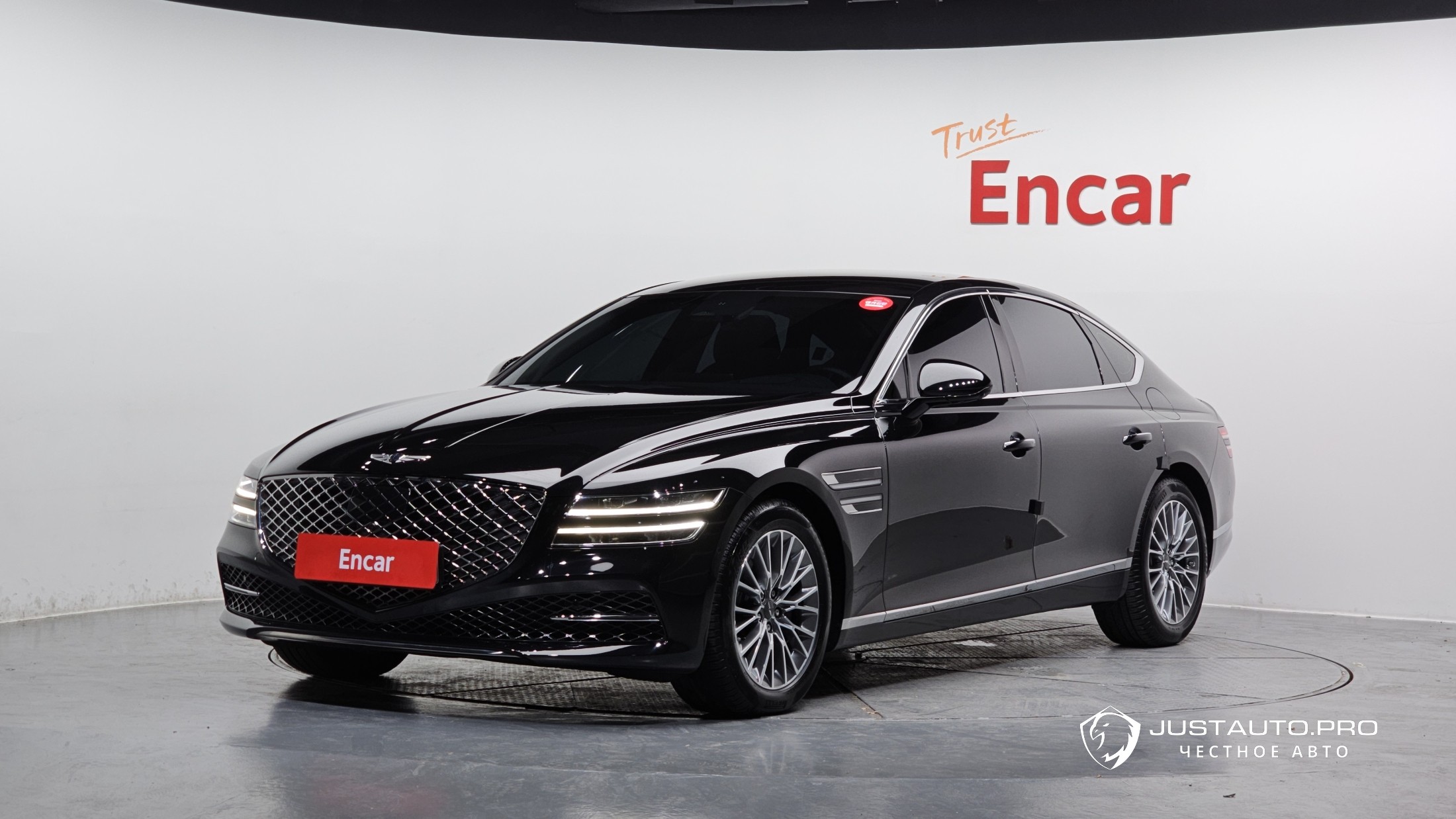 Автомобиль Genesis G80