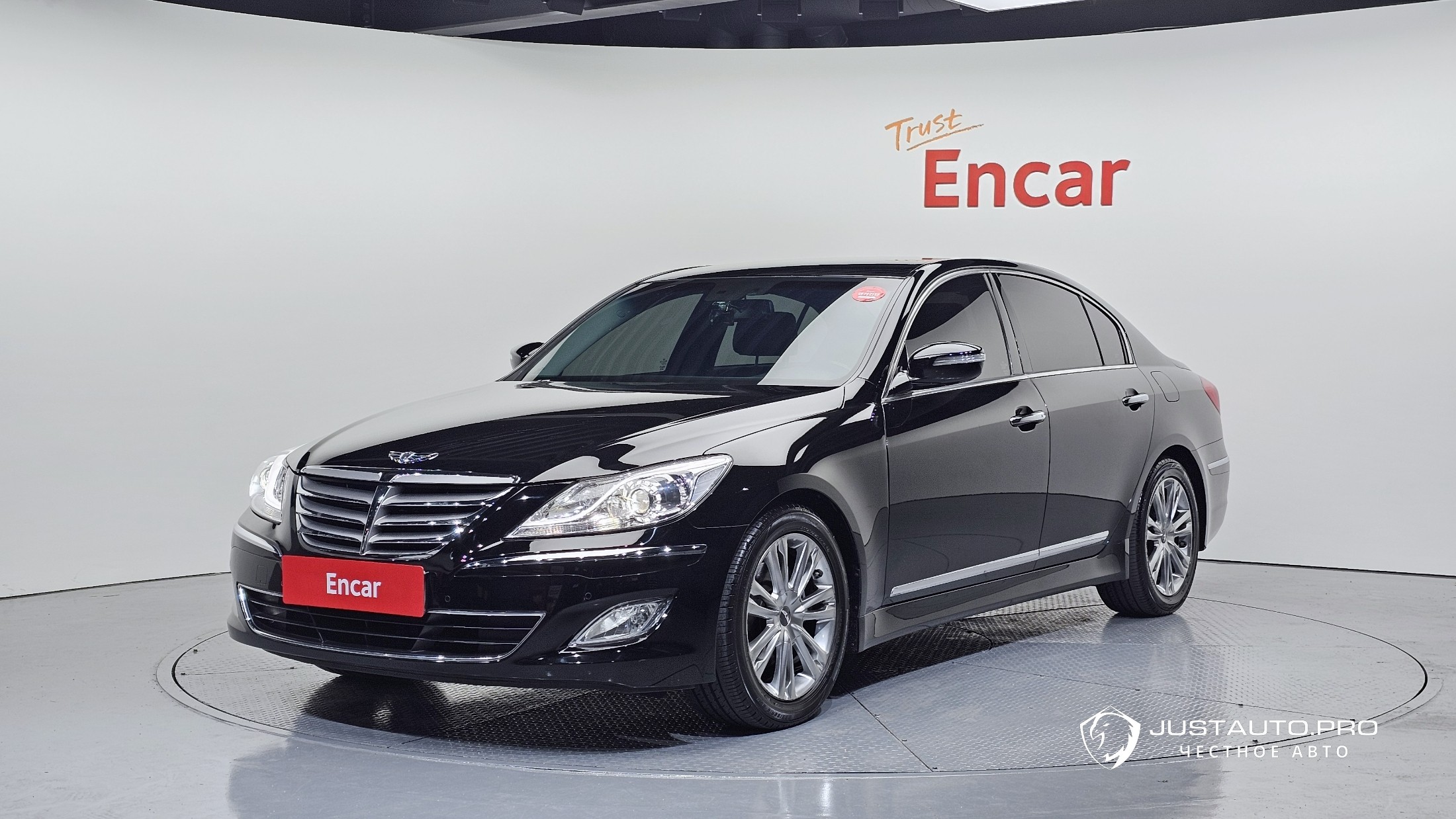 Автомобиль Hyundai Genesis