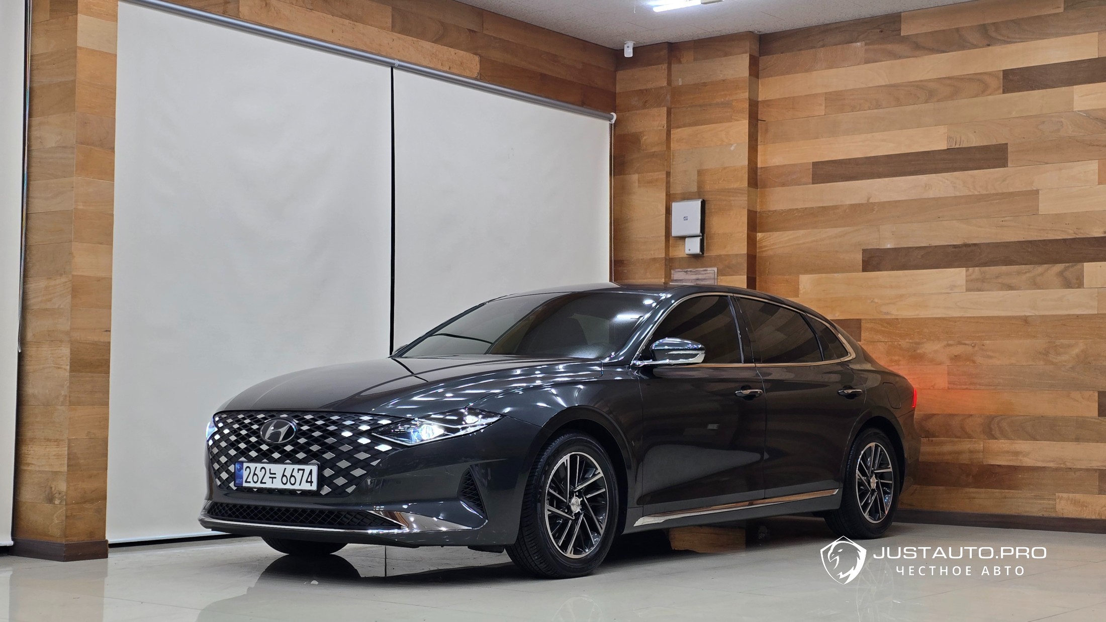 Автомобиль Hyundai Grandeur