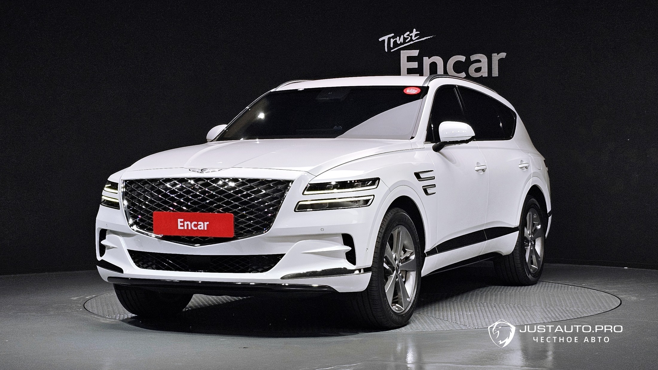 Автомобиль Genesis GV80