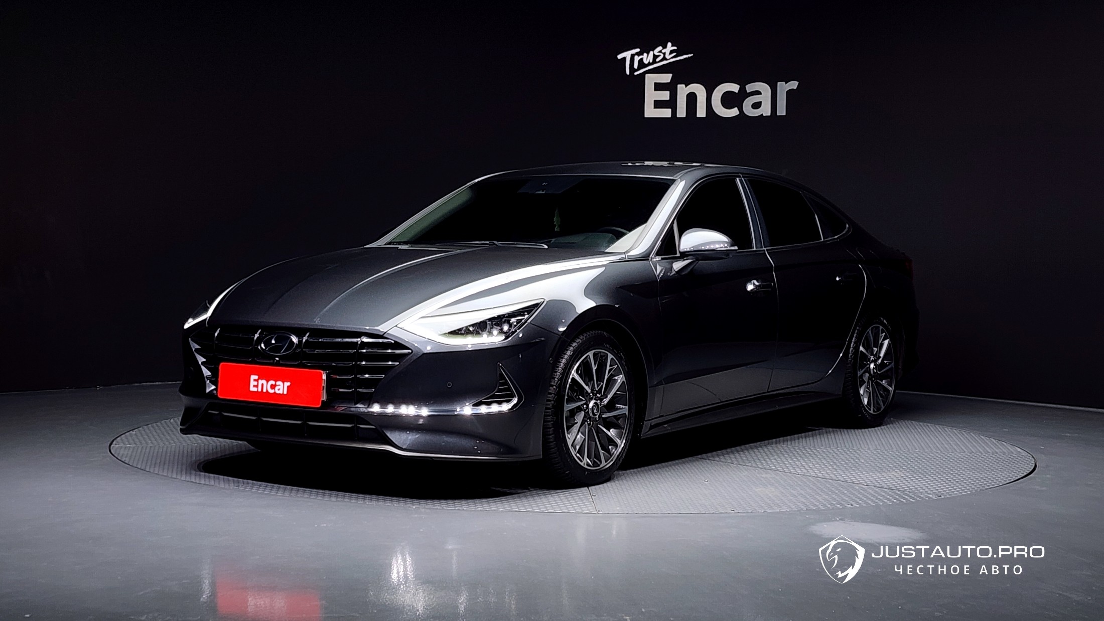 Автомобиль Hyundai Sonata