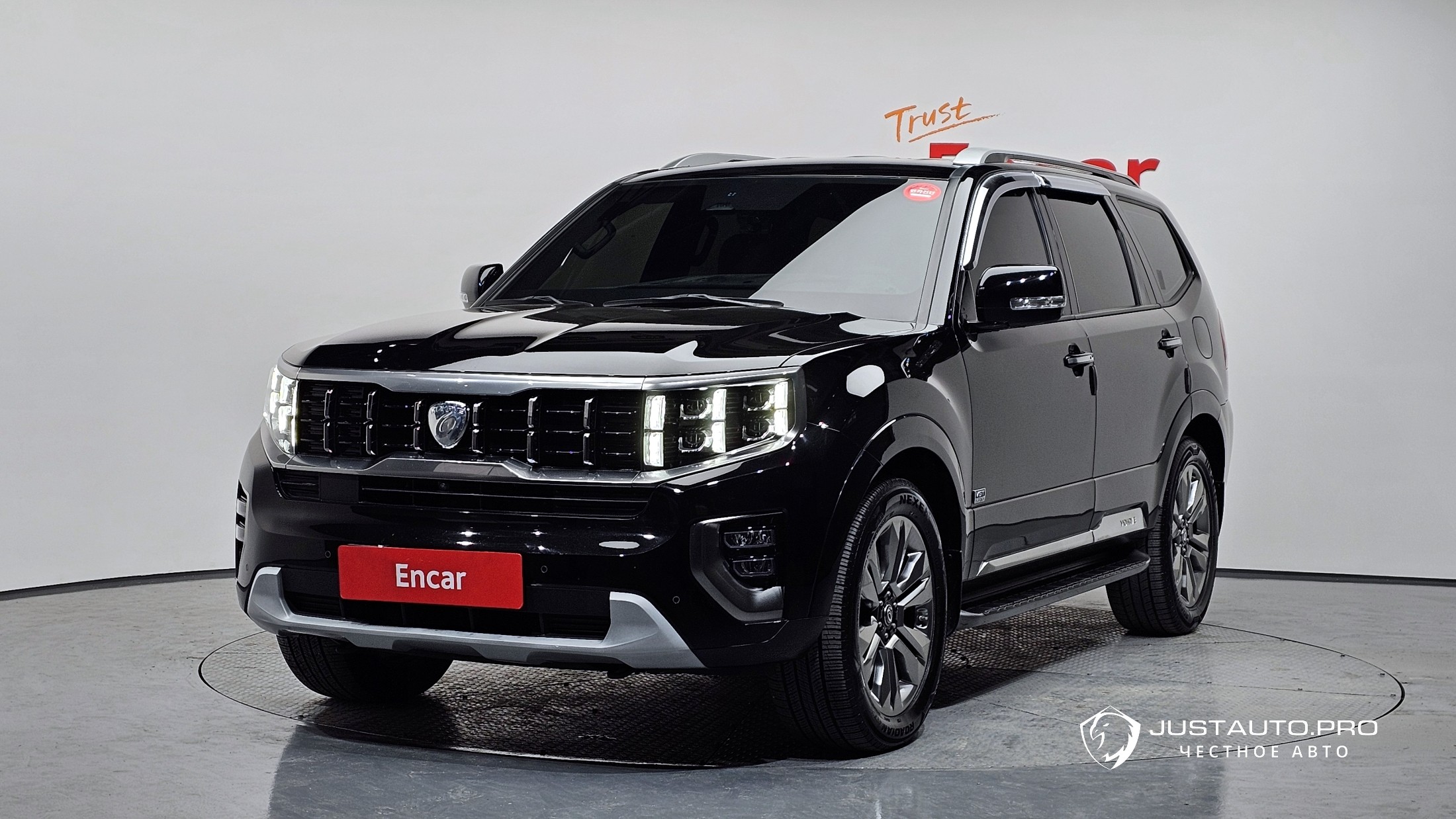 Автомобиль Kia Mohave