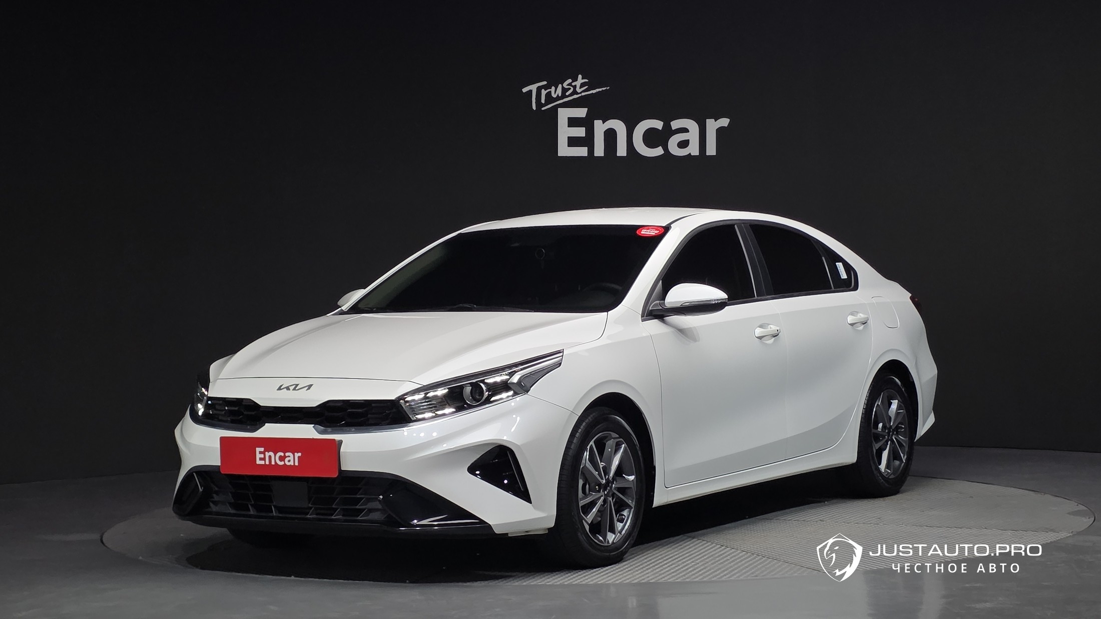 Автомобиль Kia K3