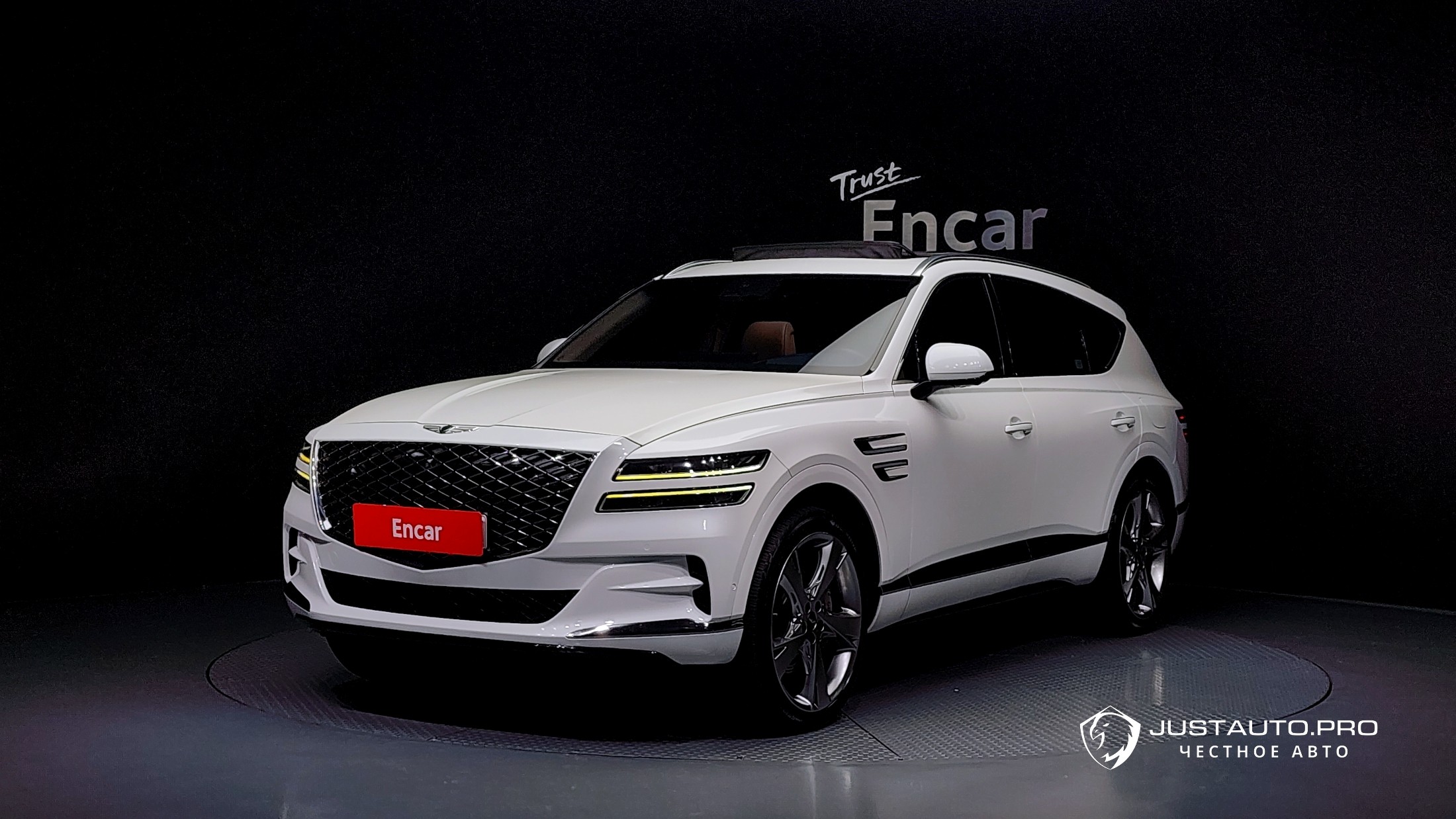 Автомобиль Genesis GV80