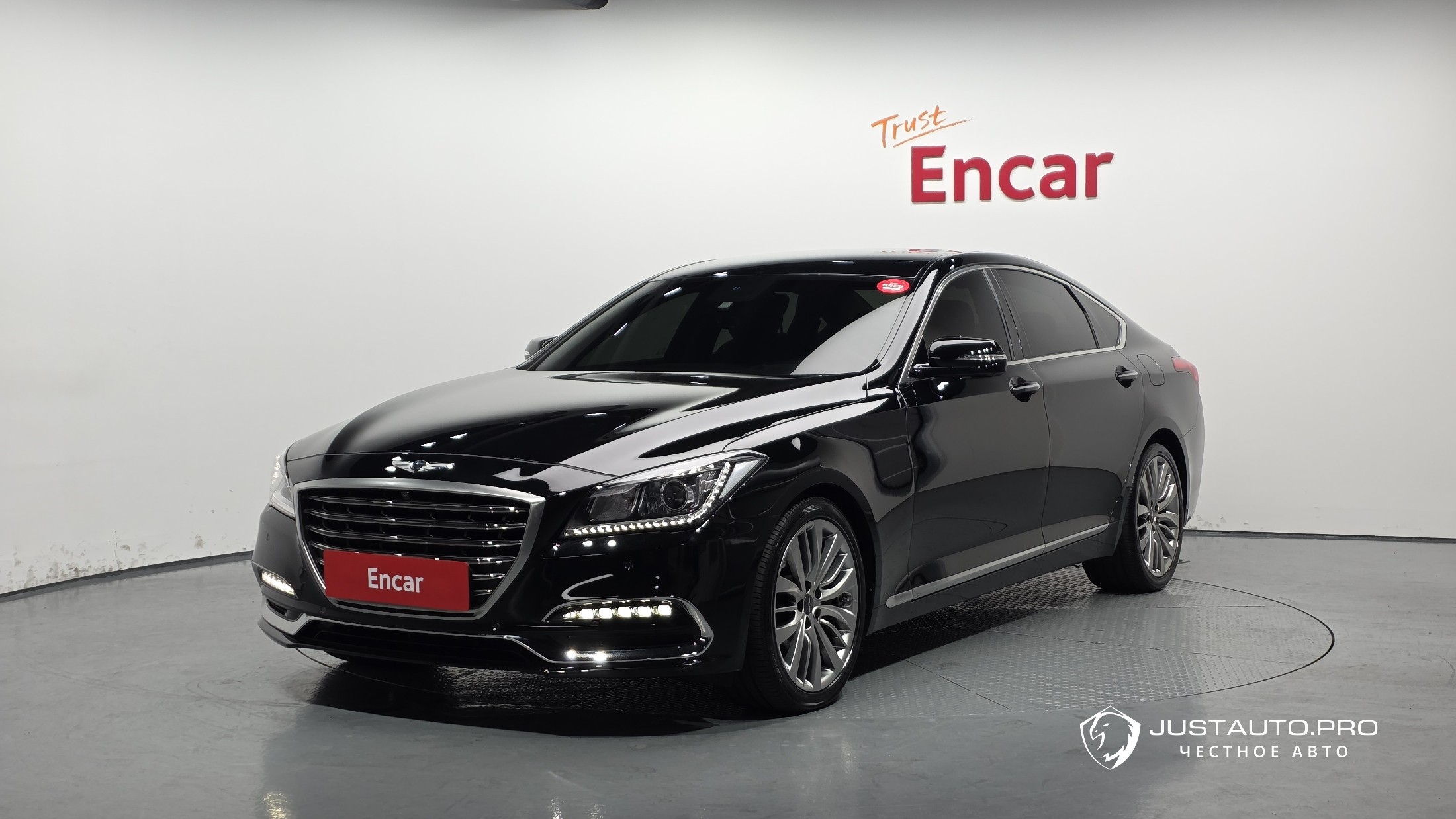 Автомобиль Genesis G80