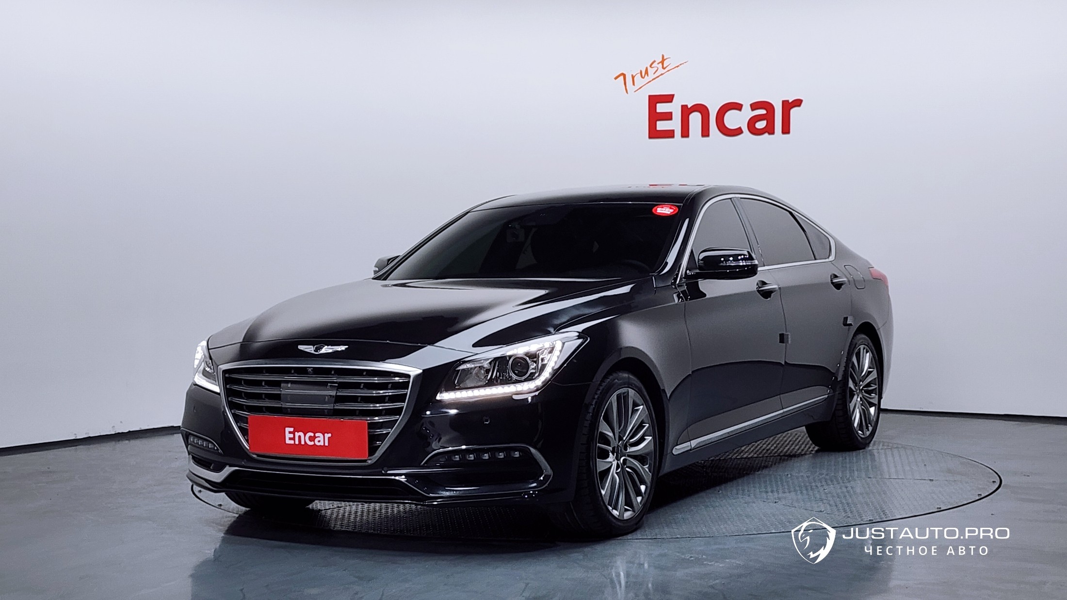 Автомобиль Genesis G80