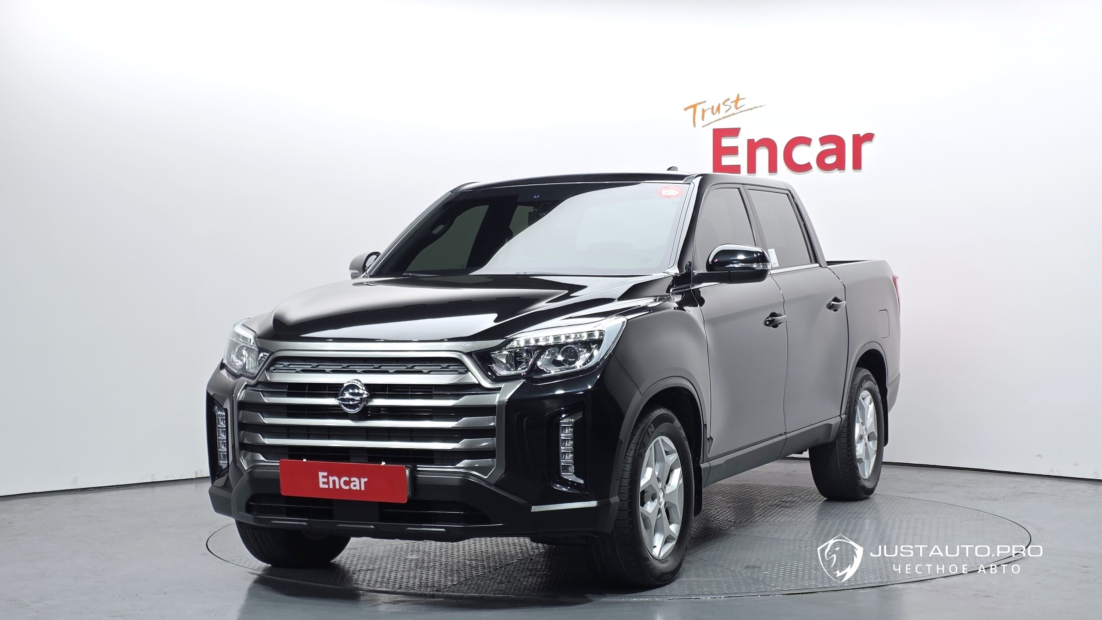 Автомобиль KG_Mobility_Ssangyong Rexton