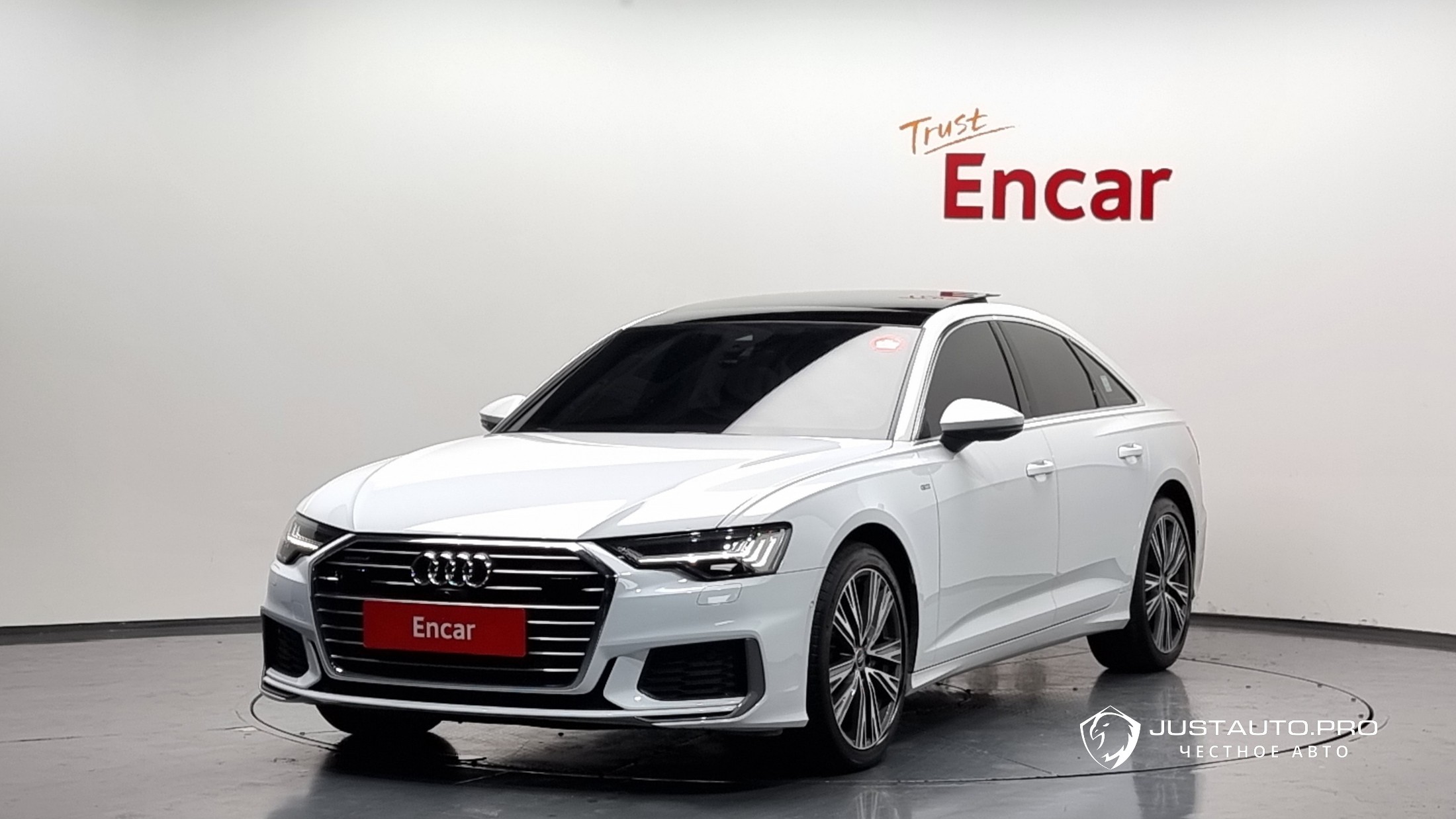 Автомобиль Audi A6