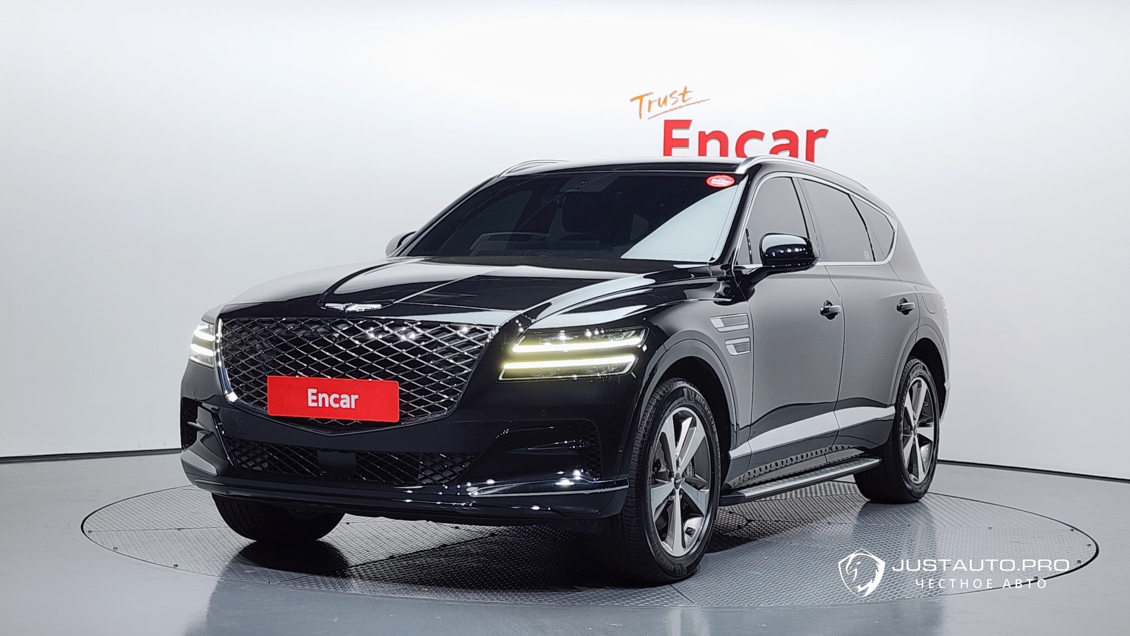 Автомобиль Genesis GV80