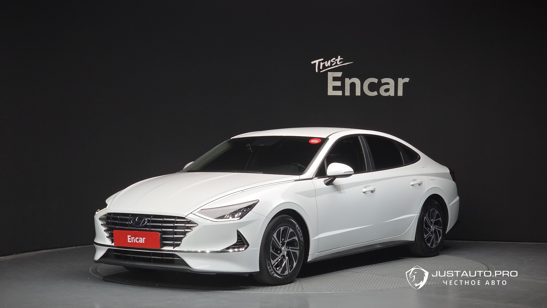 Автомобиль Hyundai Sonata