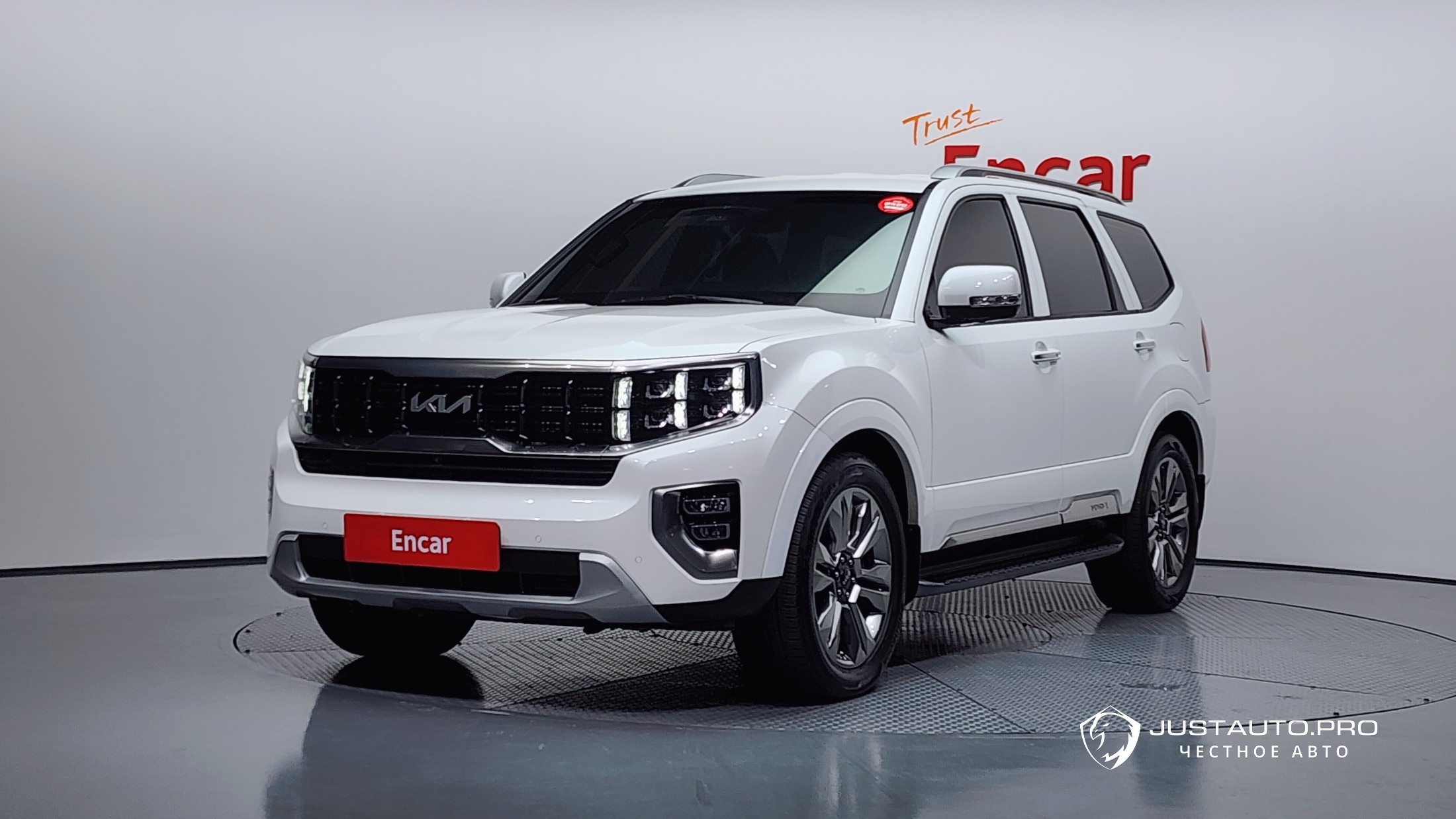 Автомобиль Kia Mohave