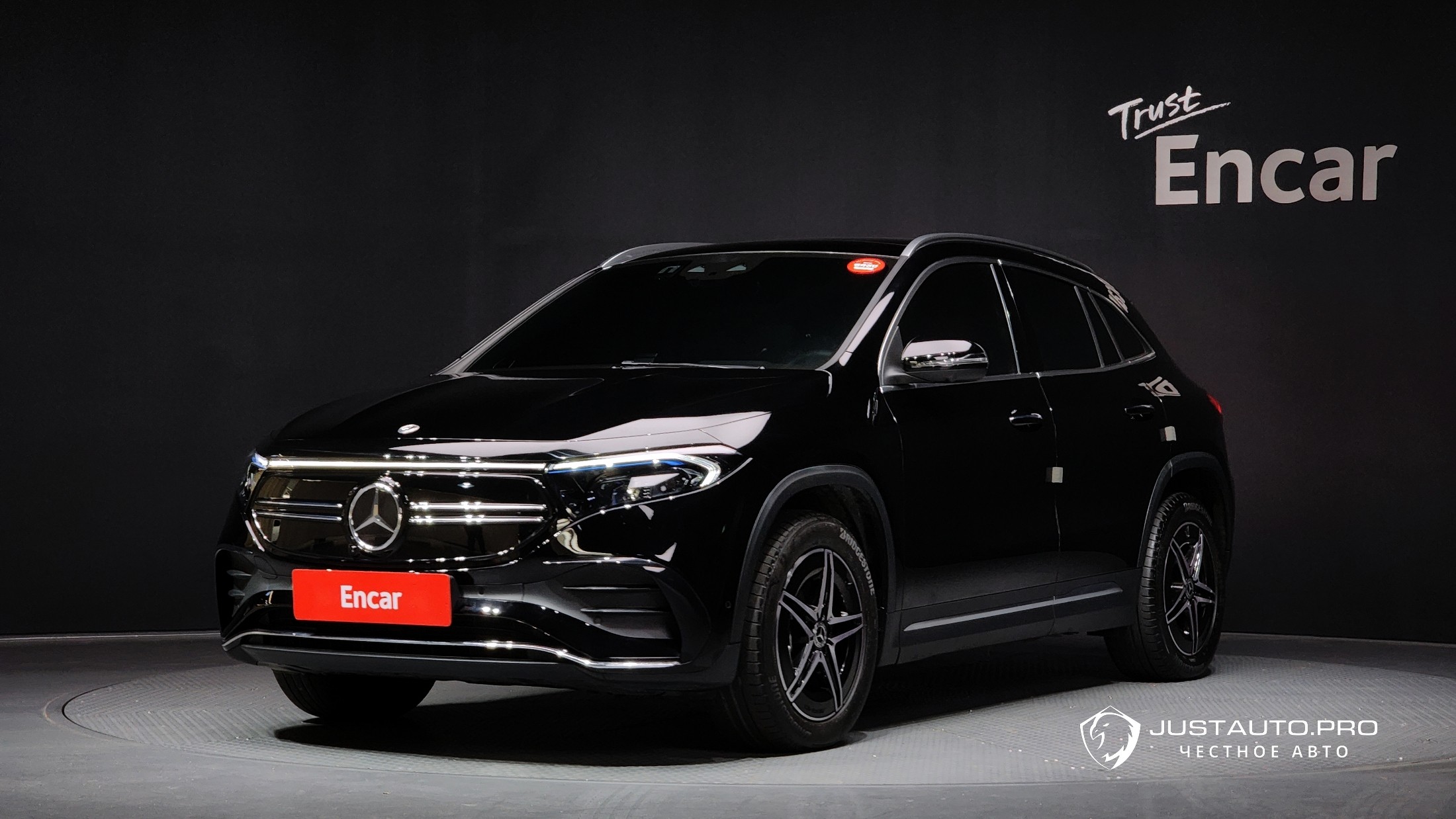 Автомобиль Mercedes-Benz EQA