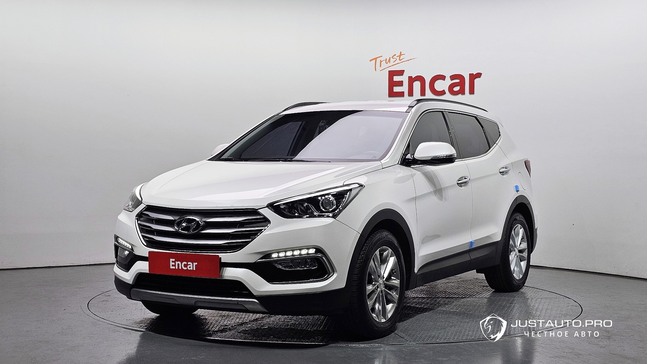 Автомобиль Hyundai Santafe