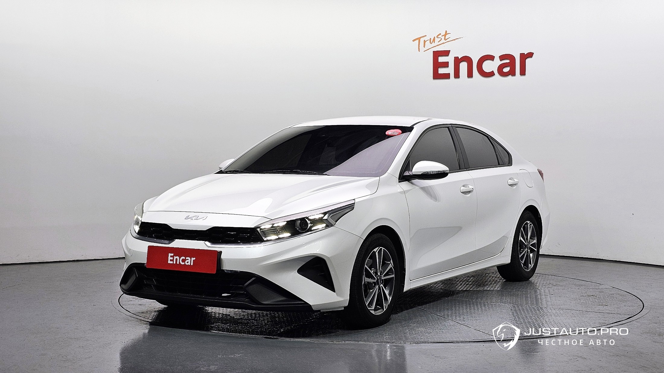 Автомобиль Kia K3