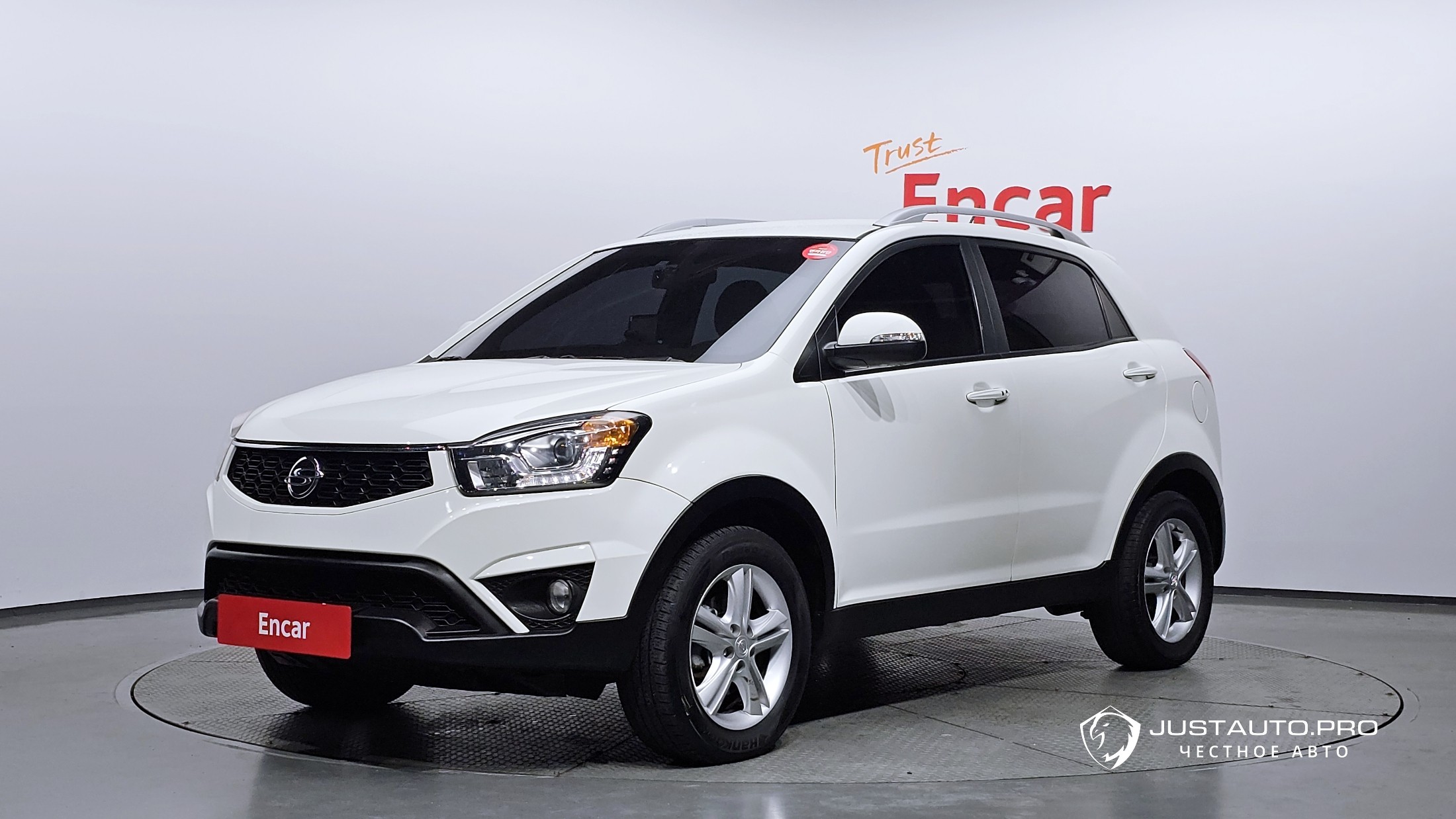 Автомобиль KG_Mobility_Ssangyong KORANDO