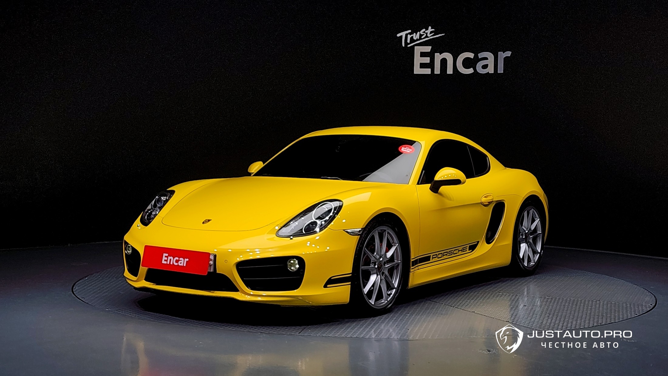 Автомобиль Porsche Cayman