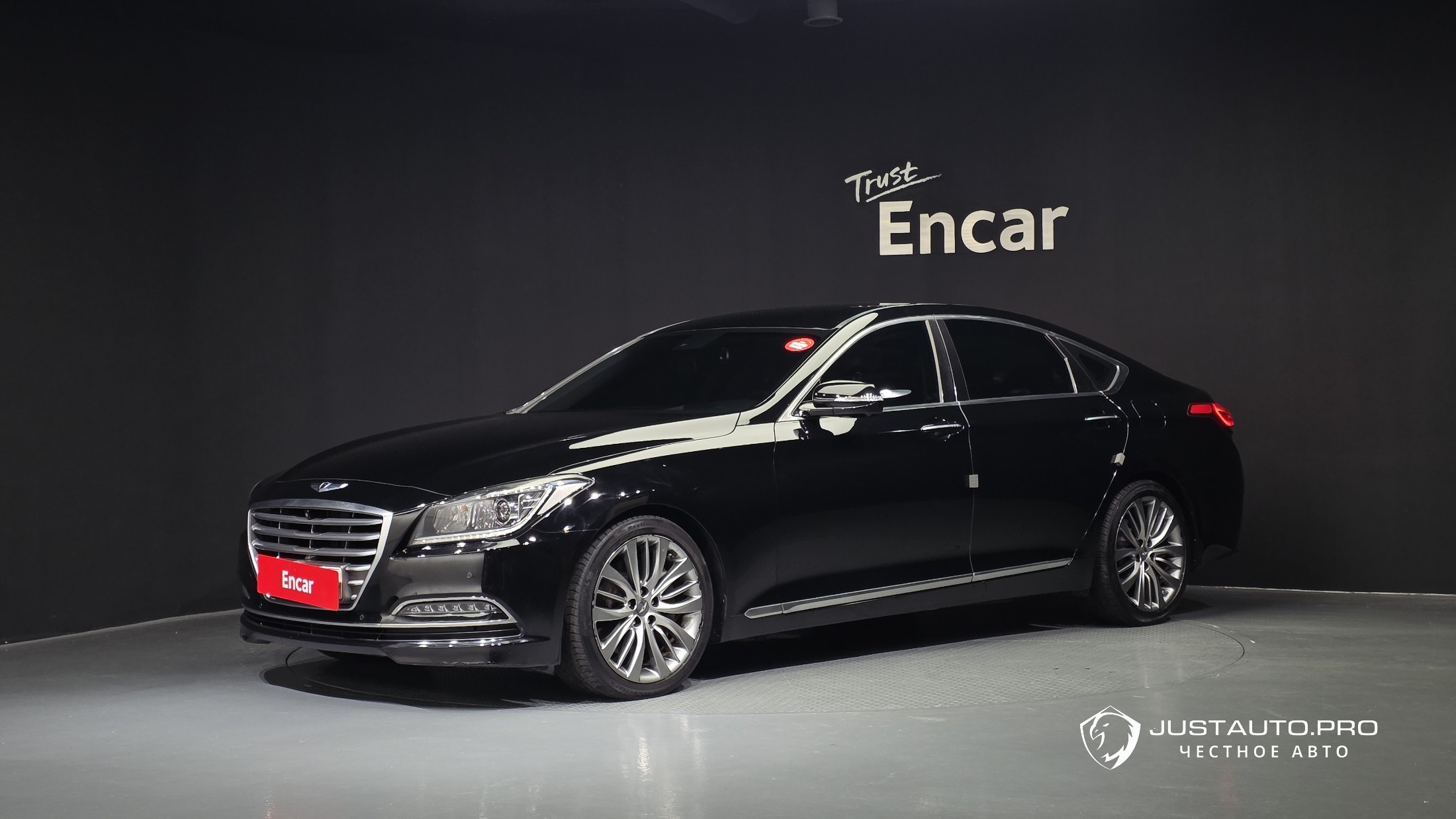 Автомобиль Hyundai Genesis