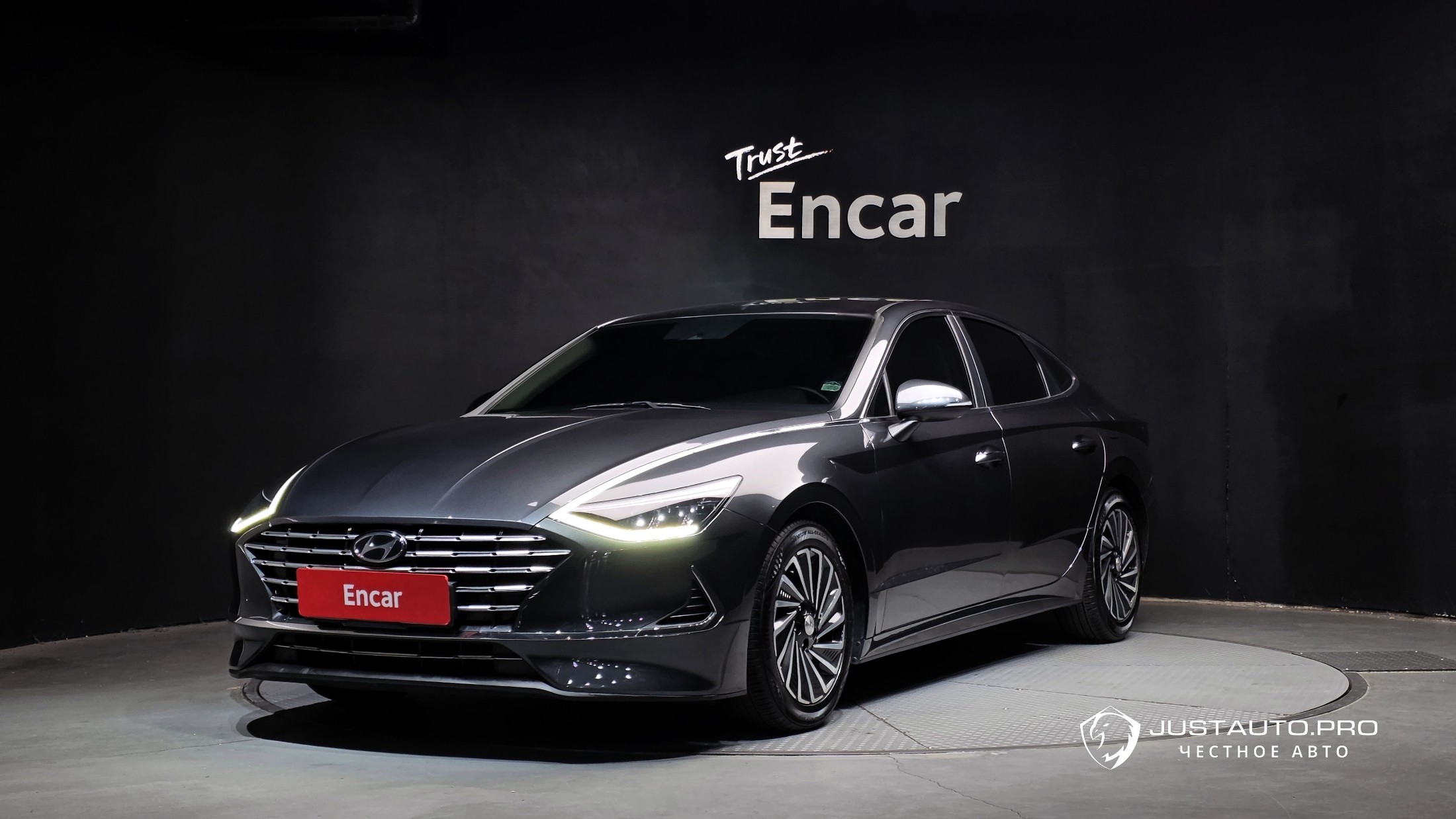 Автомобиль Hyundai Sonata