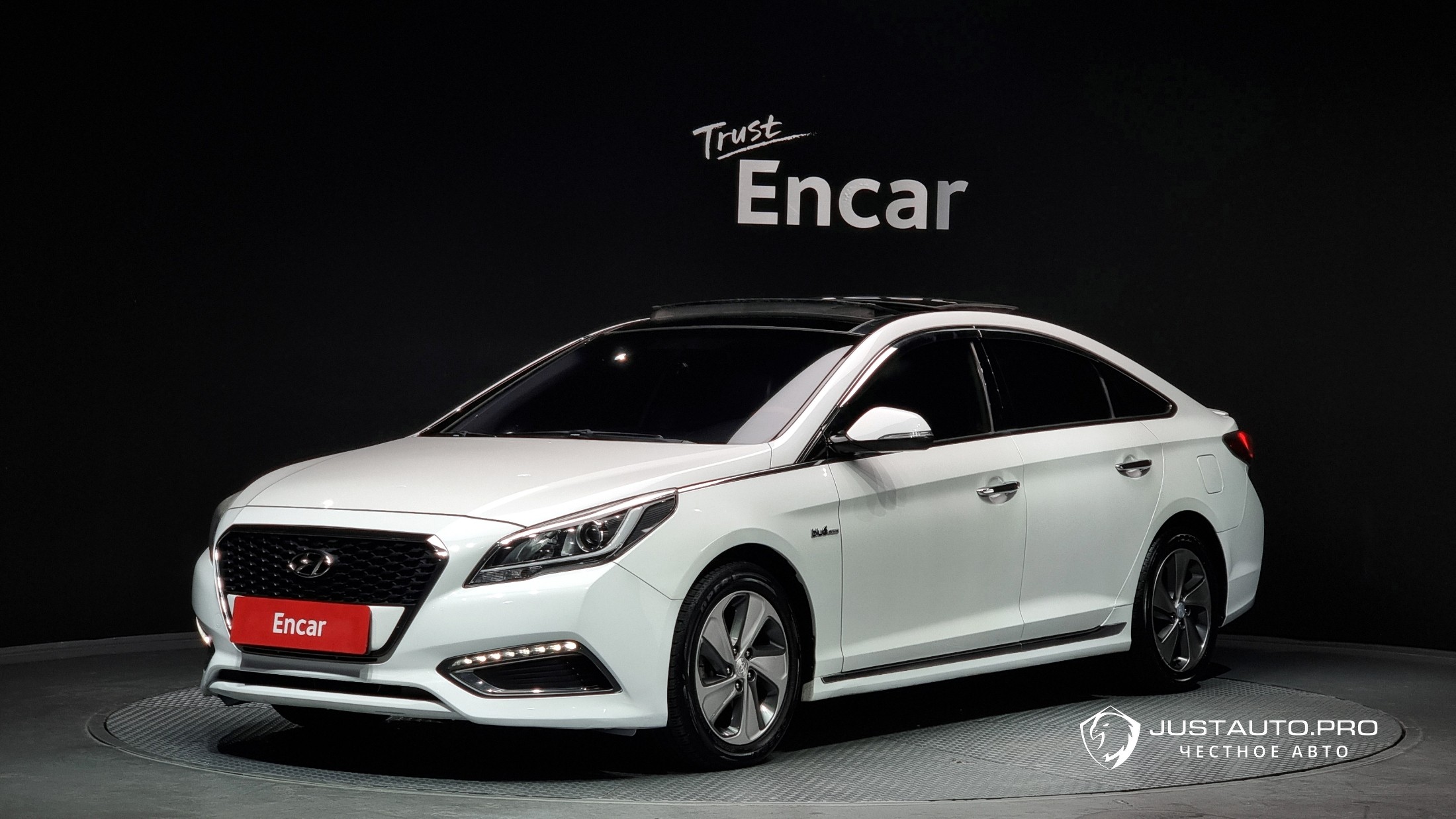 Автомобиль Hyundai Sonata