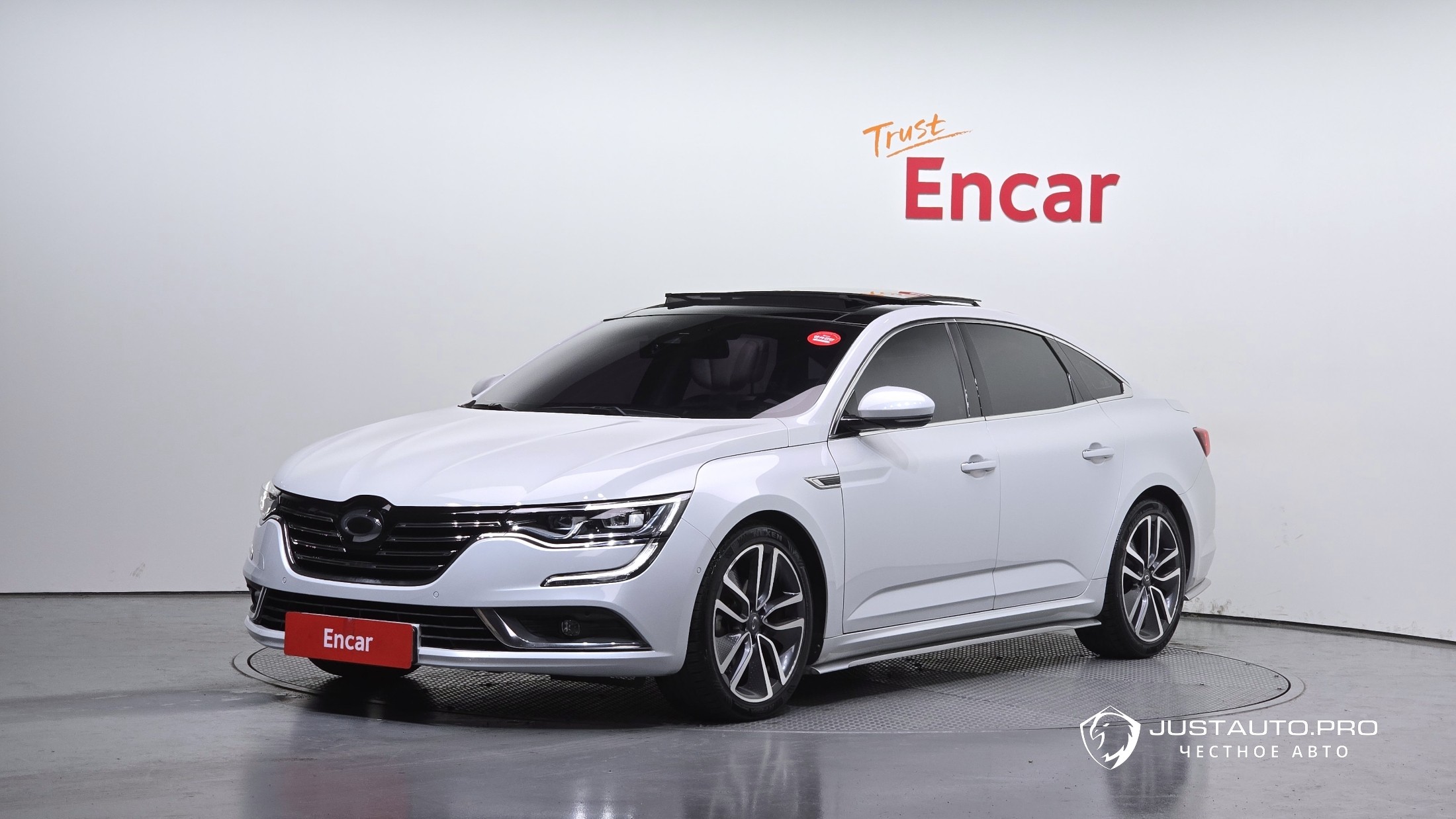 Автомобиль Renault-KoreaSamsung SM6