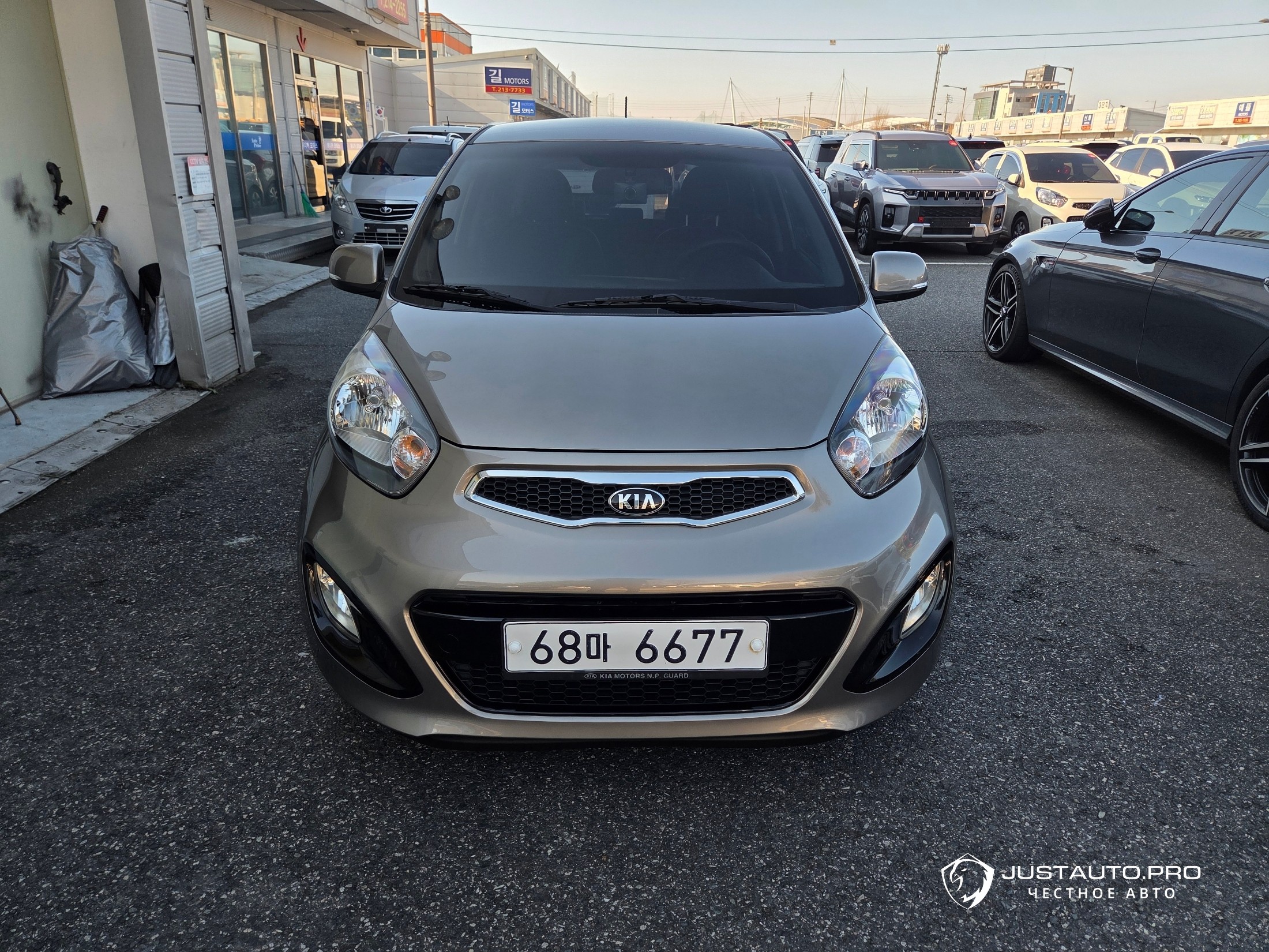 Автомобиль Kia morning