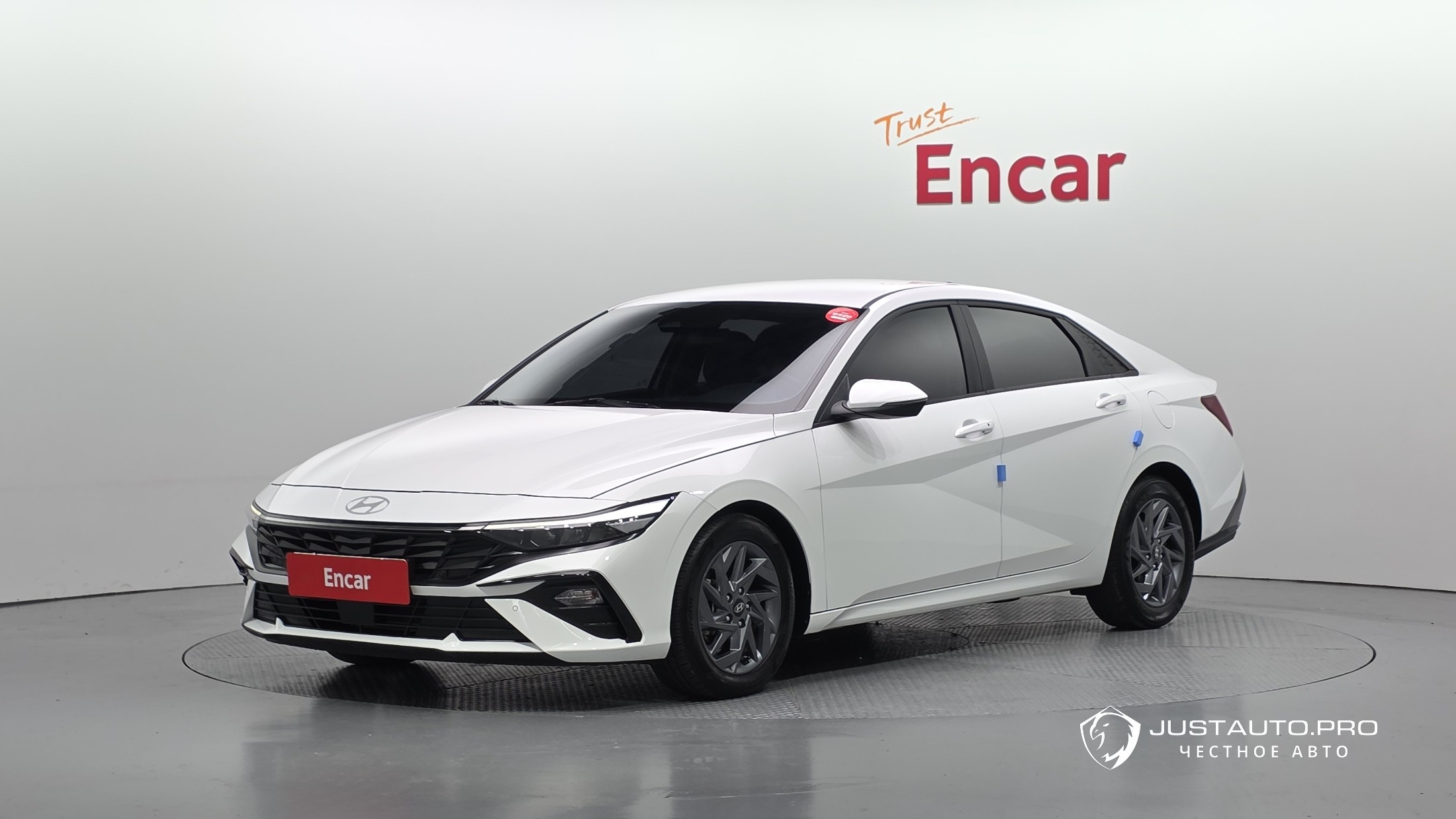 Автомобиль Hyundai AVANTE