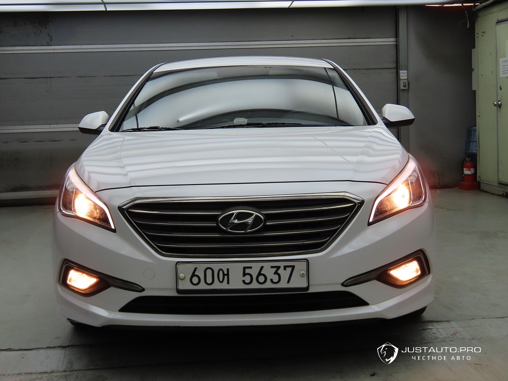 Автомобиль Hyundai Sonata
