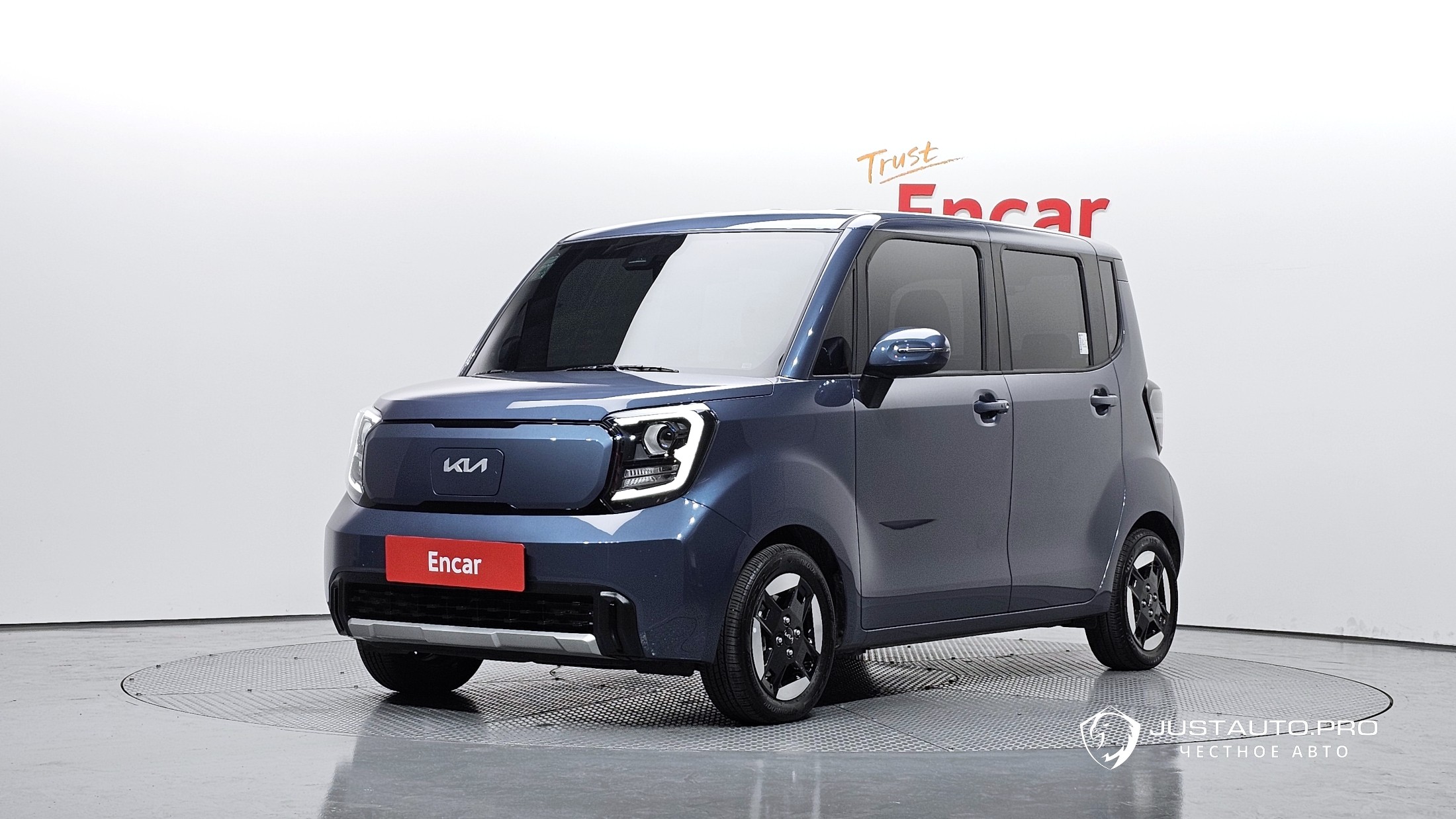 Автомобиль Kia RAY