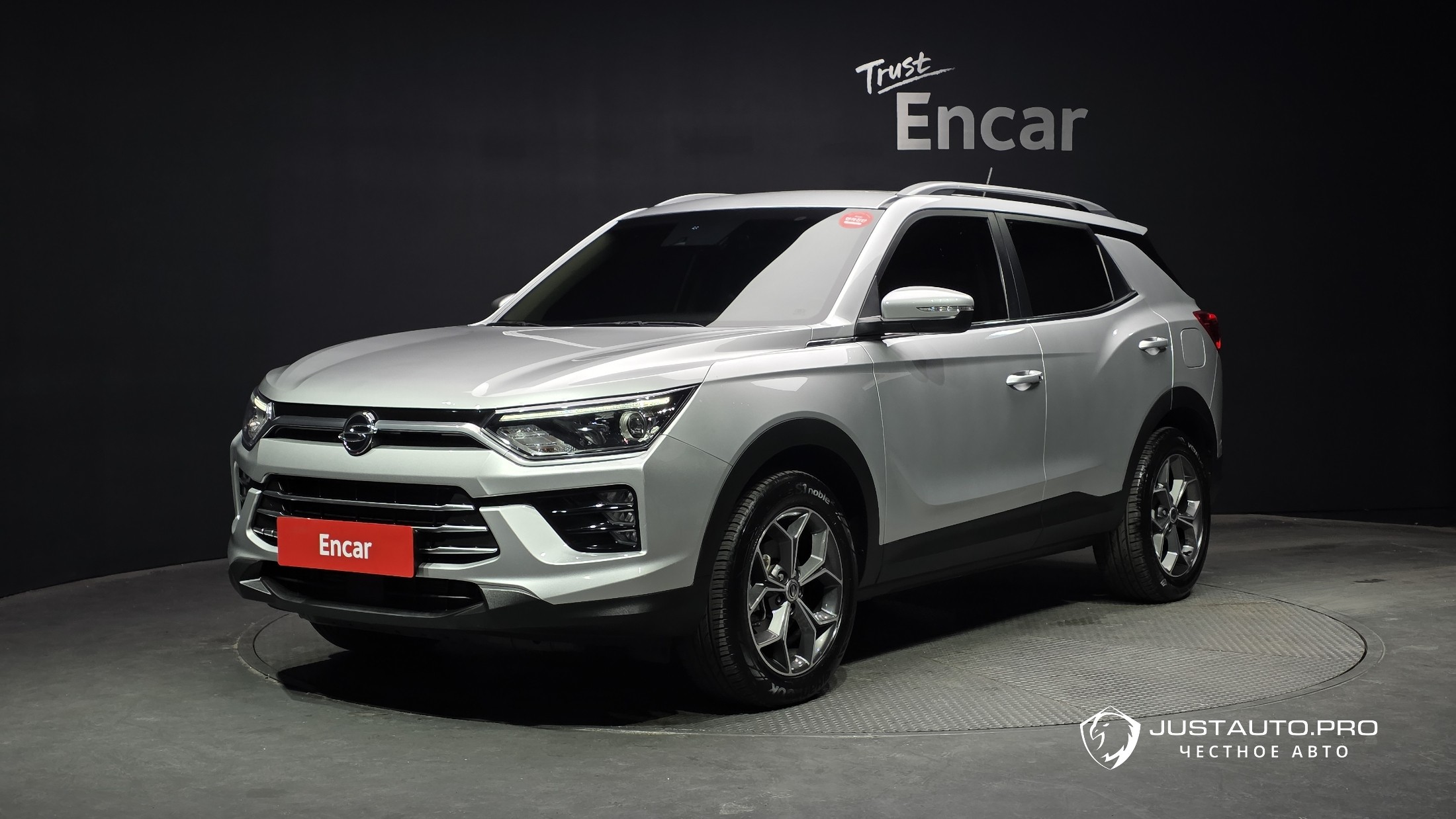 Автомобиль KG_Mobility_Ssangyong KORANDO