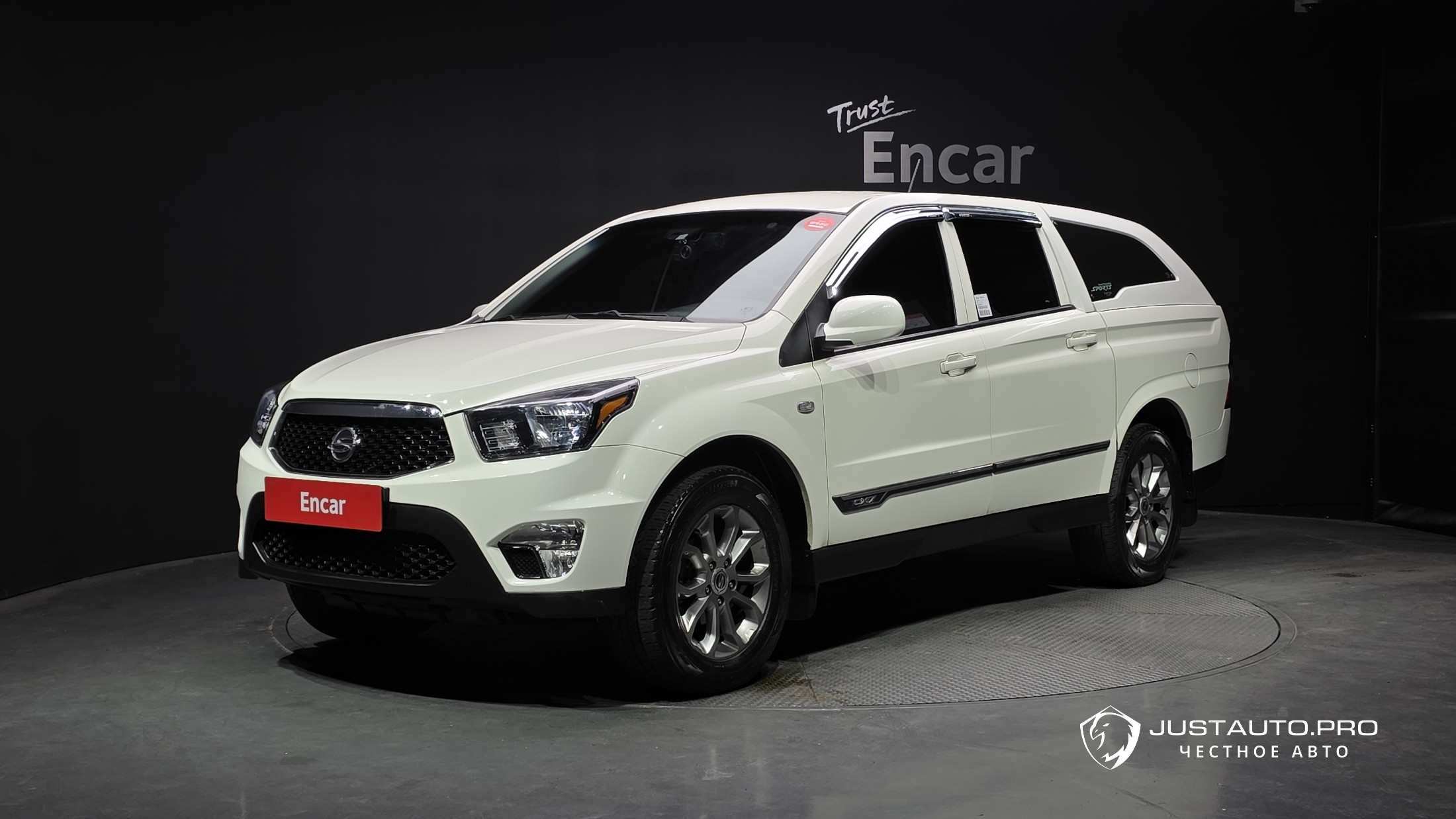 Автомобиль KG_Mobility_Ssangyong KORANDO
