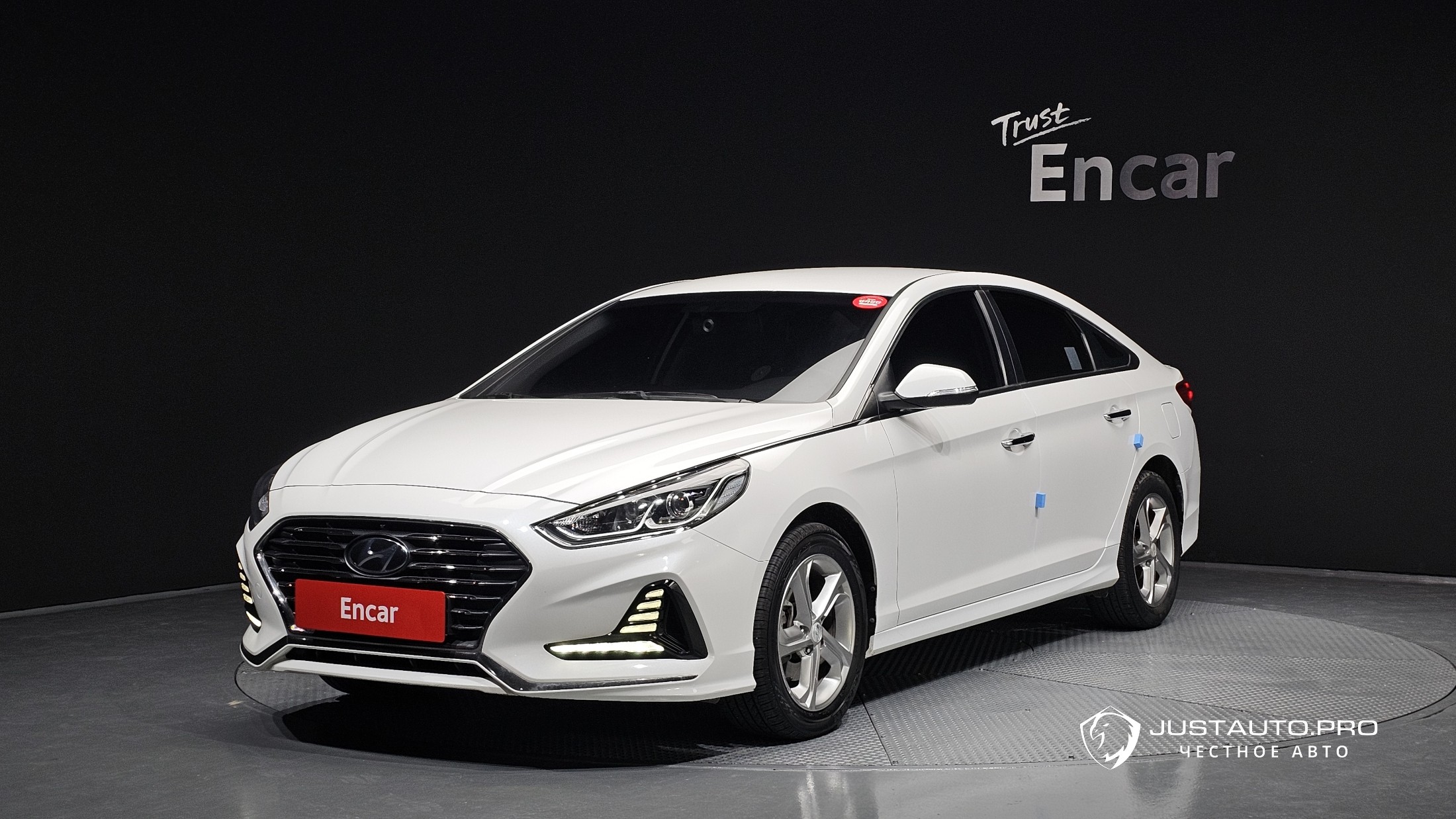 Автомобиль Hyundai Sonata