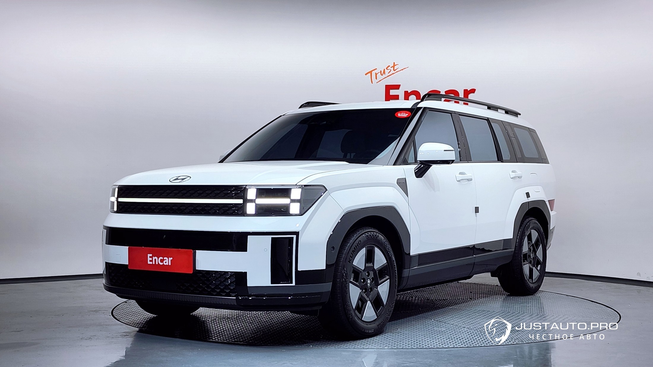 Автомобиль Hyundai Santafe