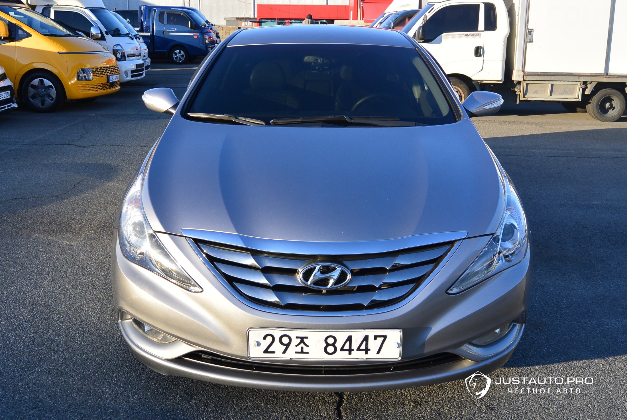 Автомобиль Hyundai Sonata