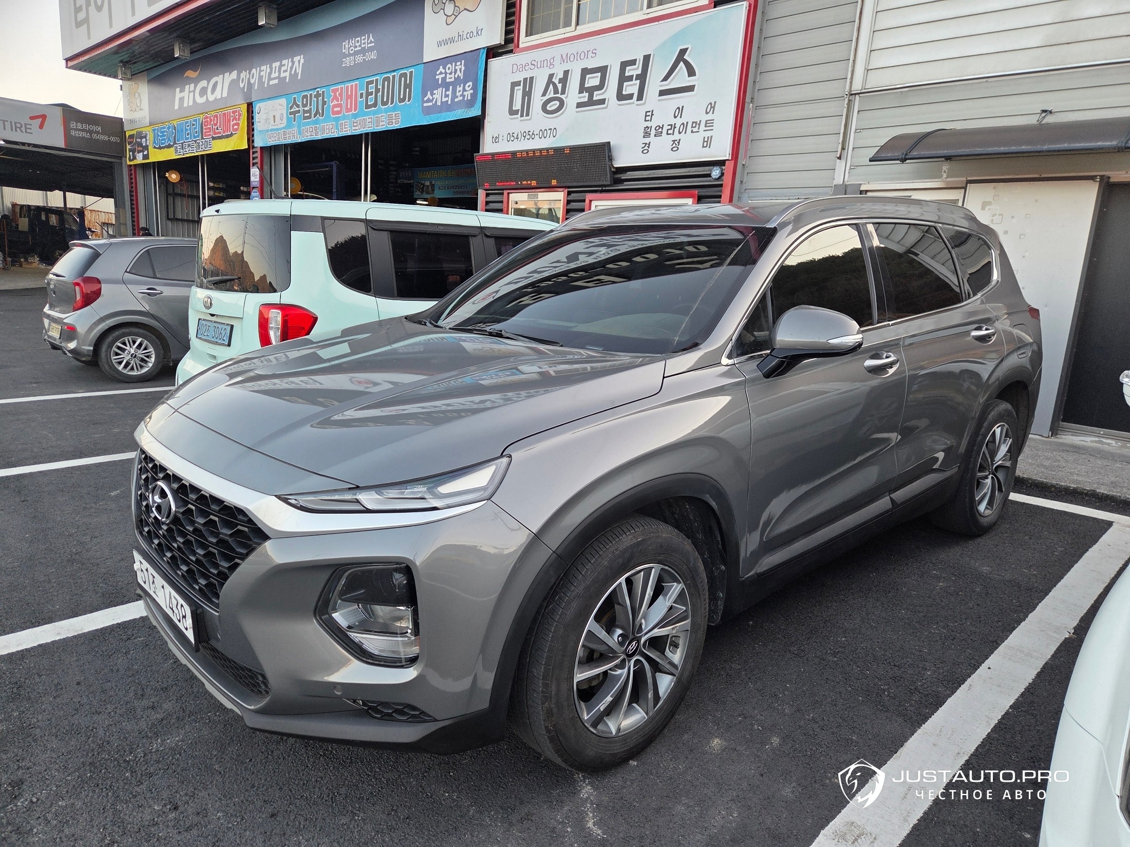 Автомобиль Hyundai Santafe