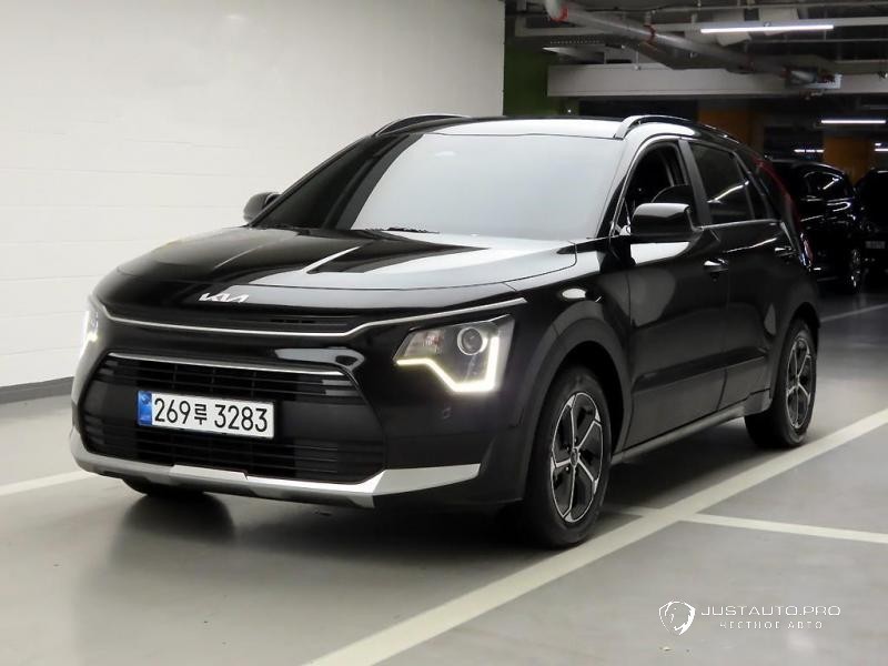 Автомобиль Kia Niro