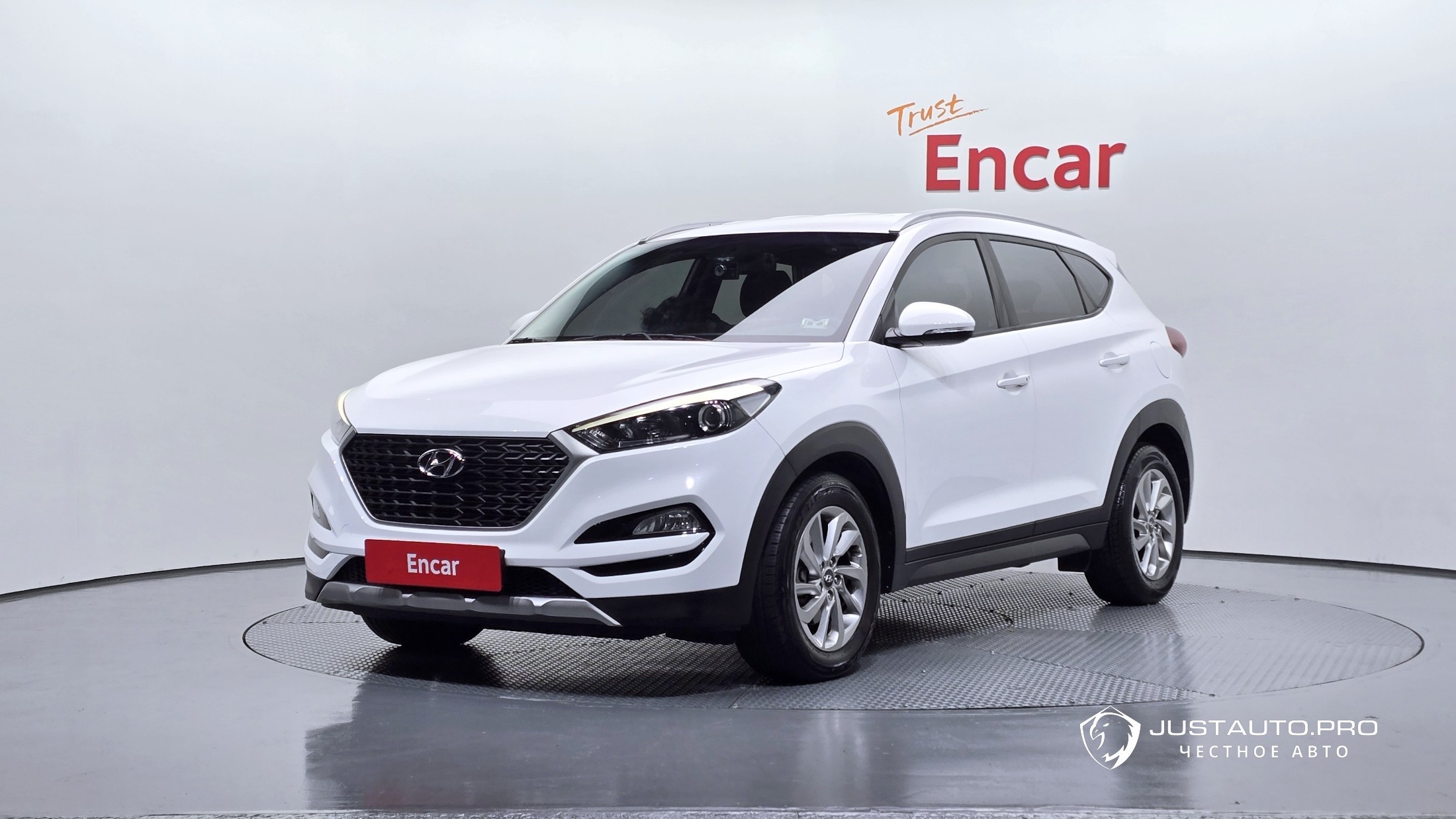 Автомобиль Hyundai Tucson