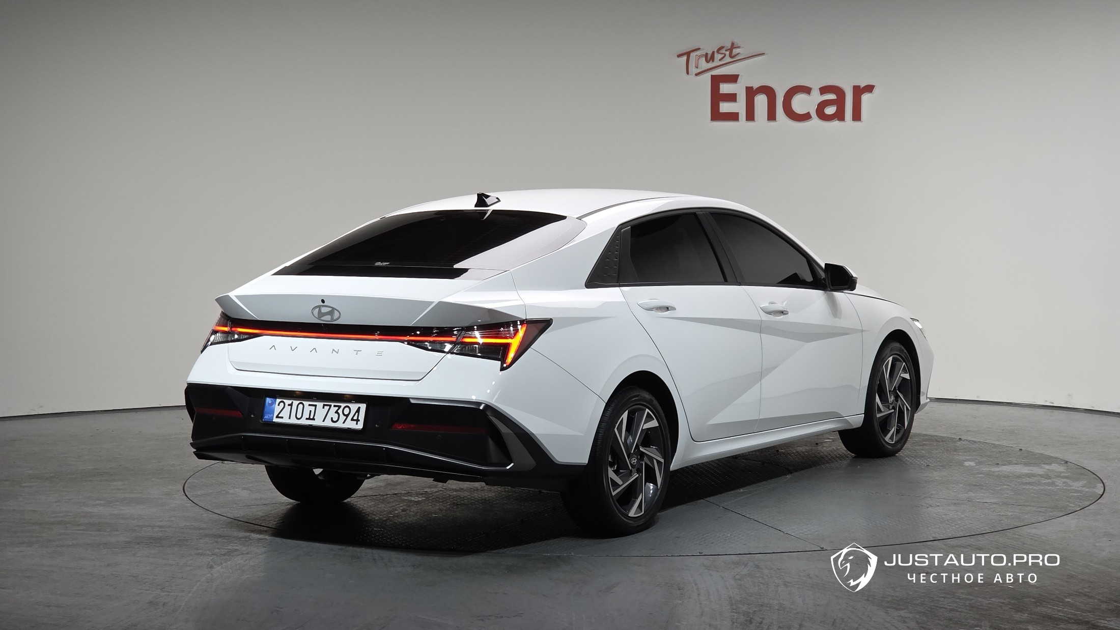 Автомобиль Hyundai AVANTE