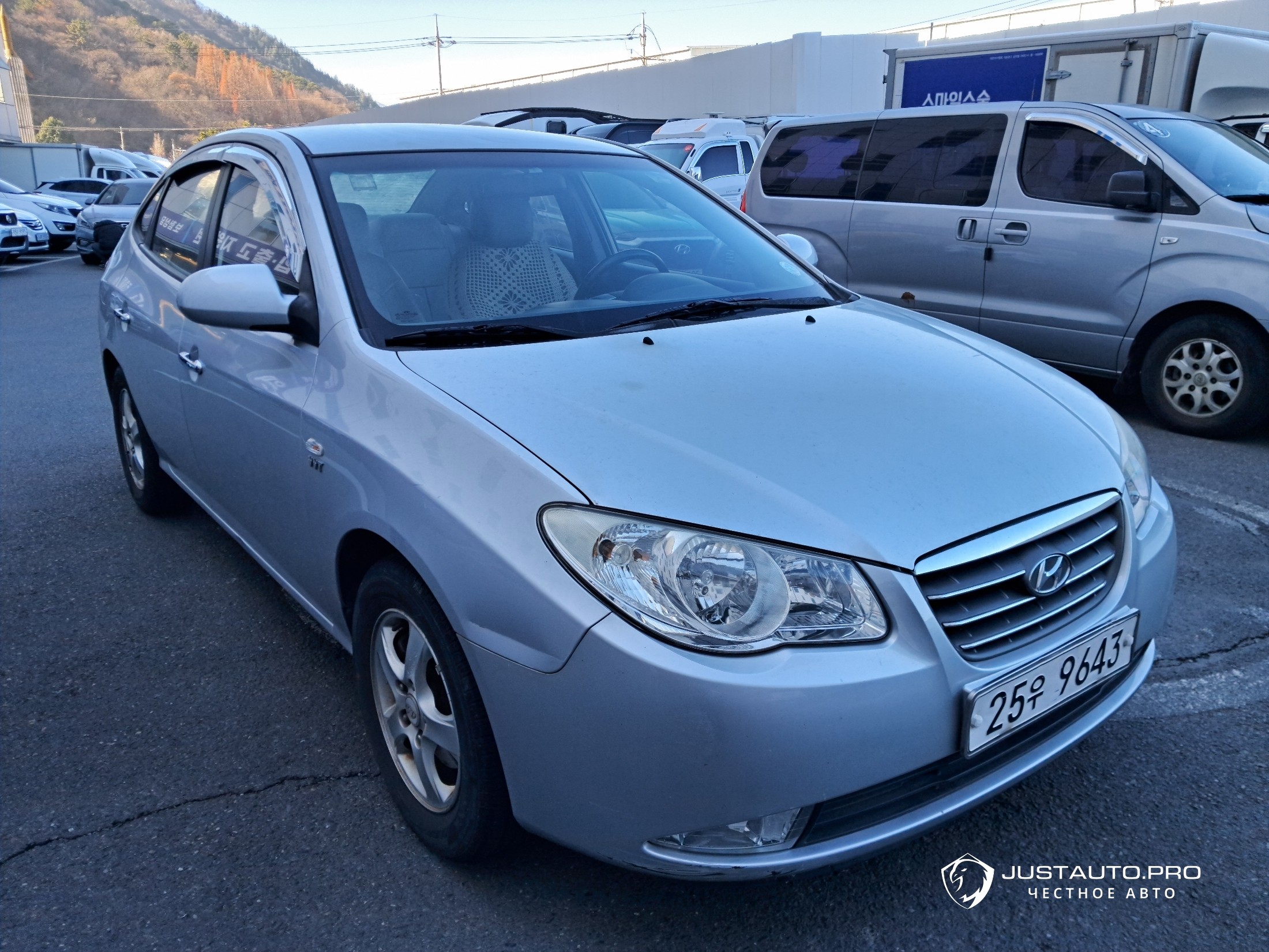 Автомобиль Hyundai AVANTE