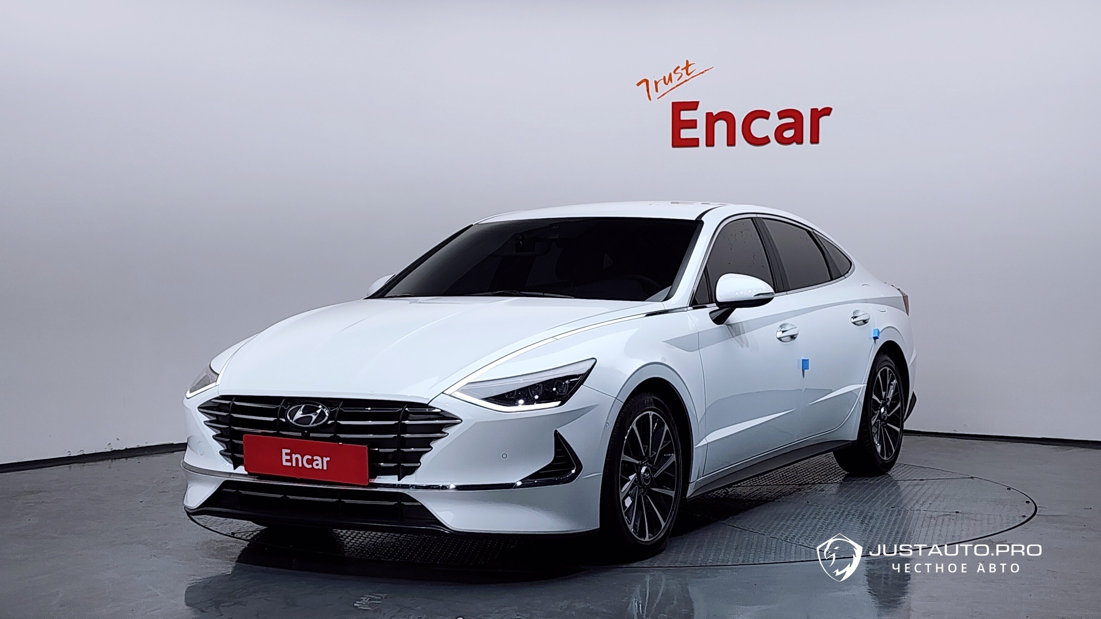 Автомобиль Hyundai Sonata