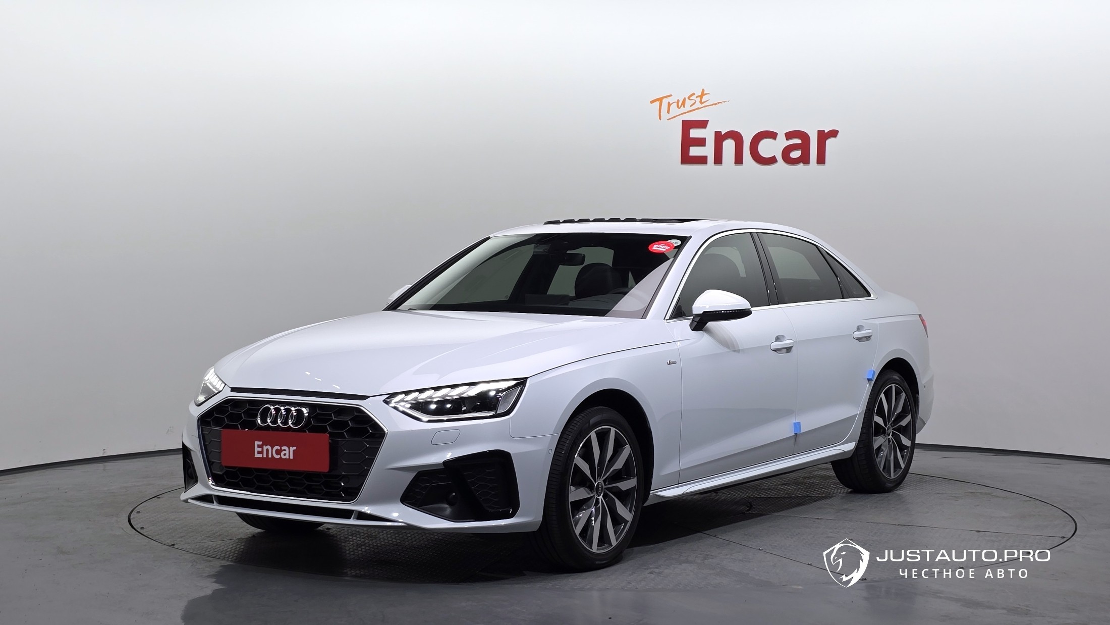 Автомобиль Audi A4