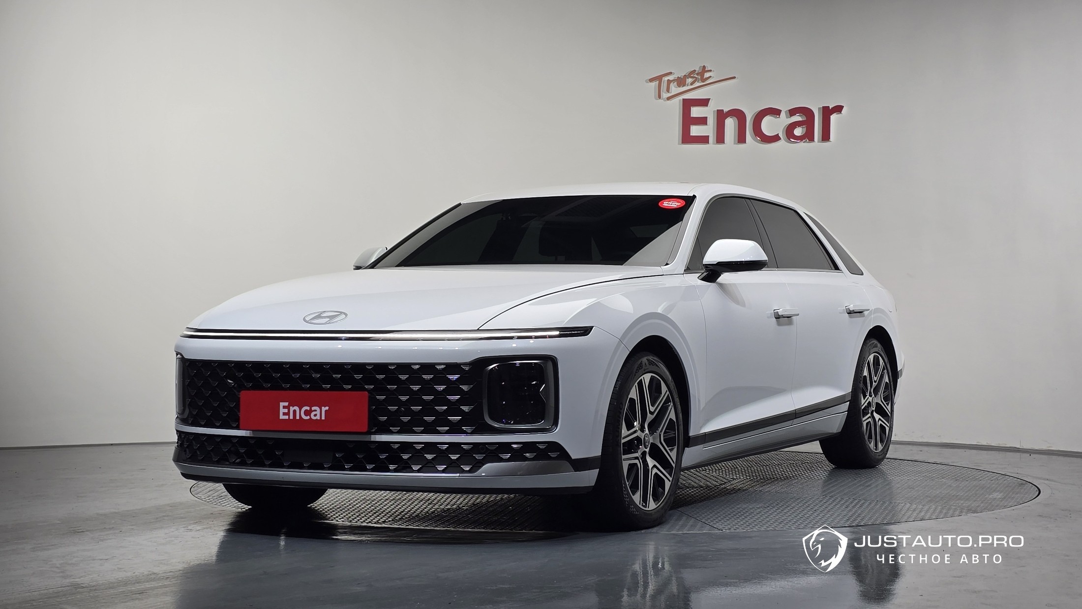 Автомобиль Hyundai Grandeur