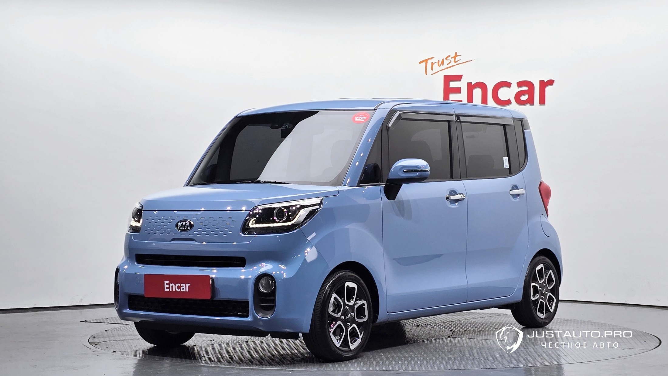 Автомобиль Kia RAY