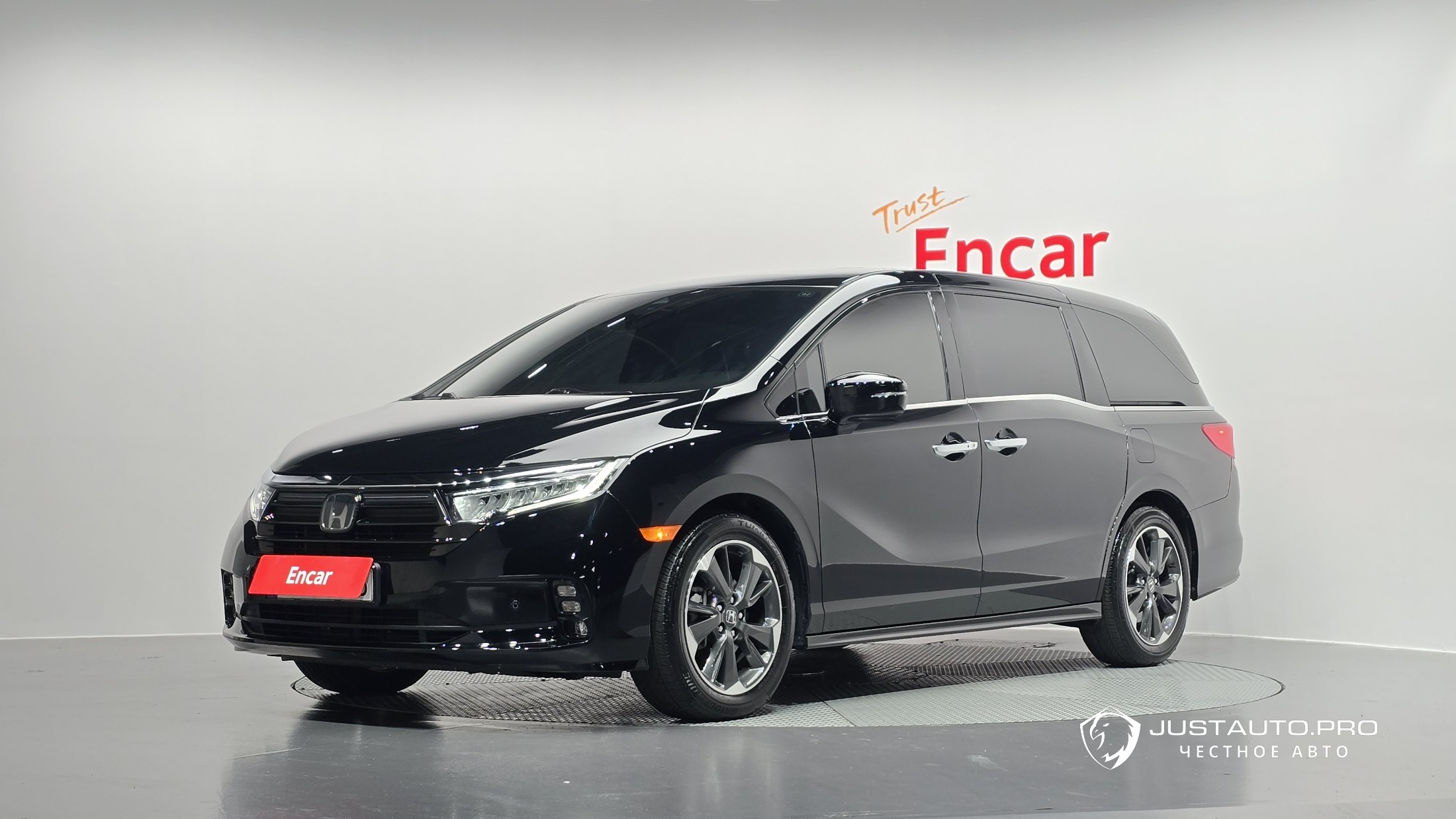 Автомобиль Honda Odyssey