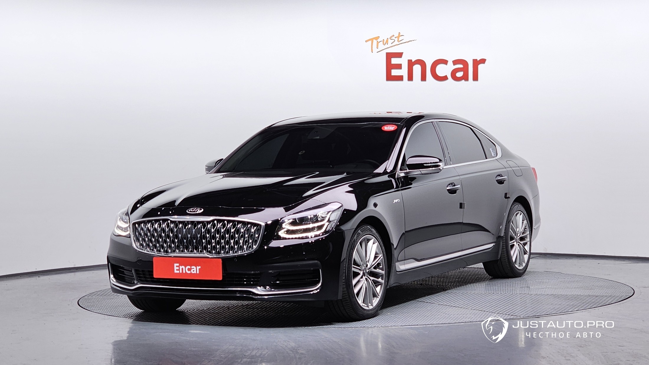 Автомобиль Kia K9