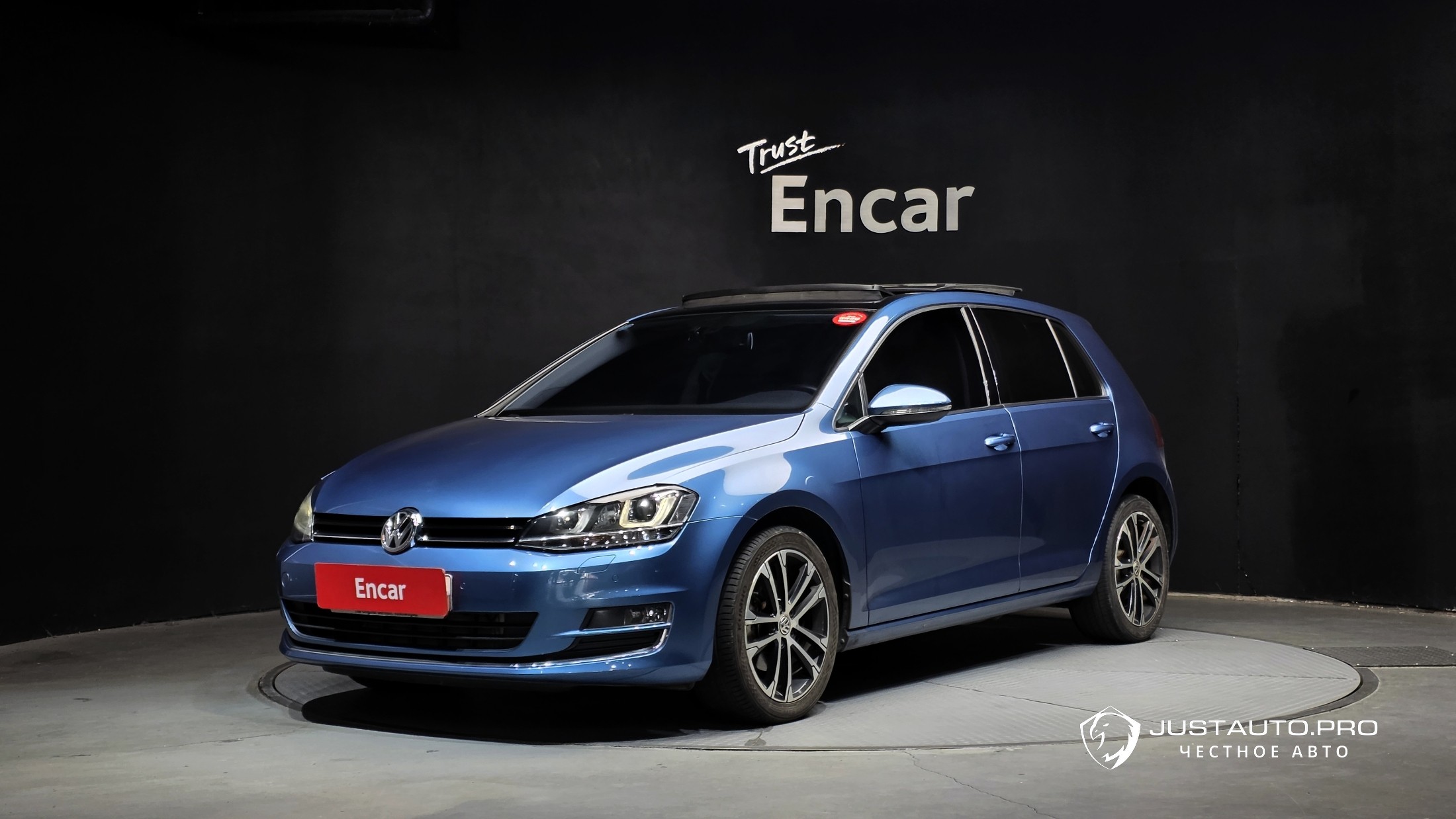 Автомобиль Volkswagen Golf