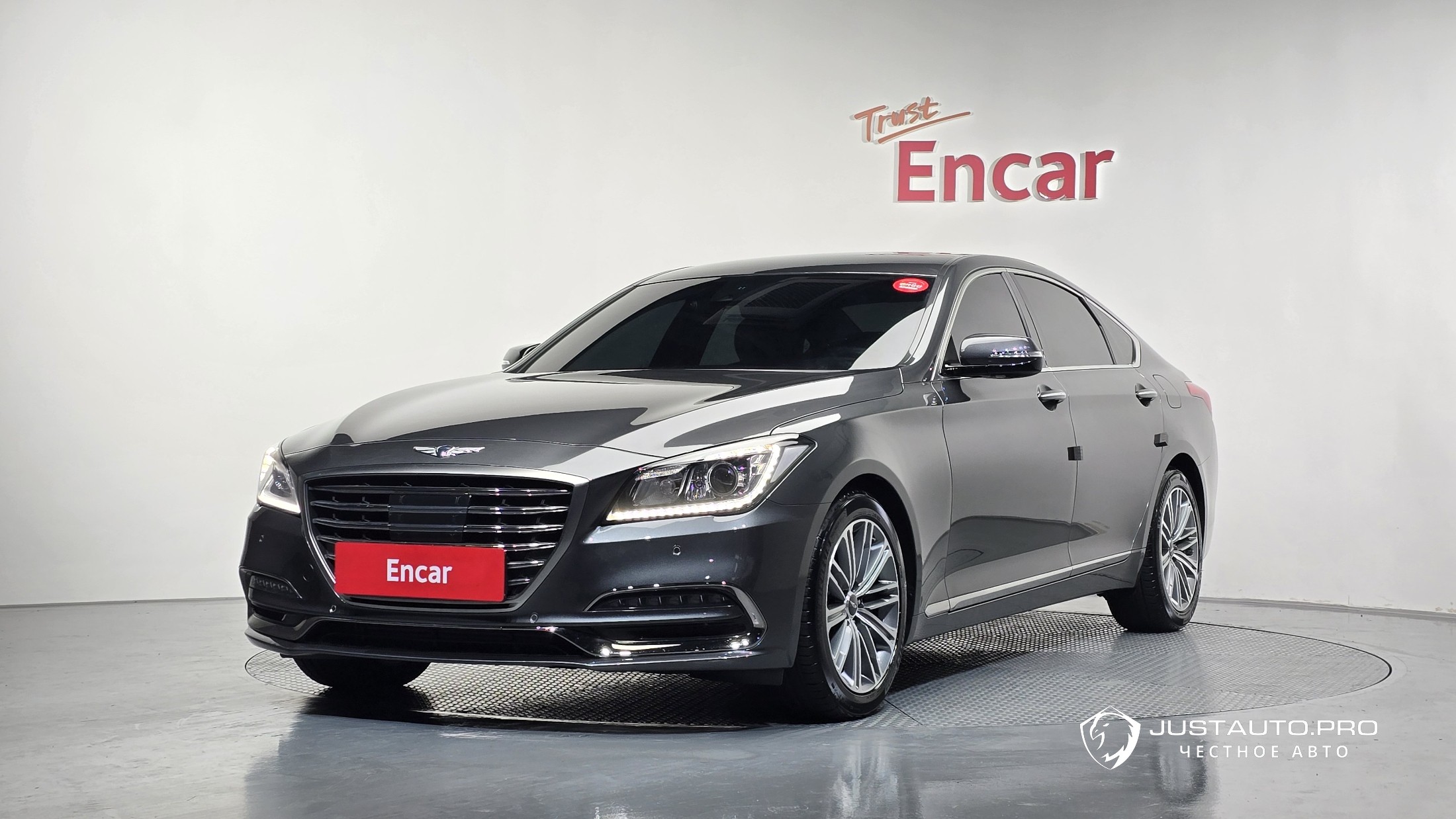 Автомобиль Genesis G80