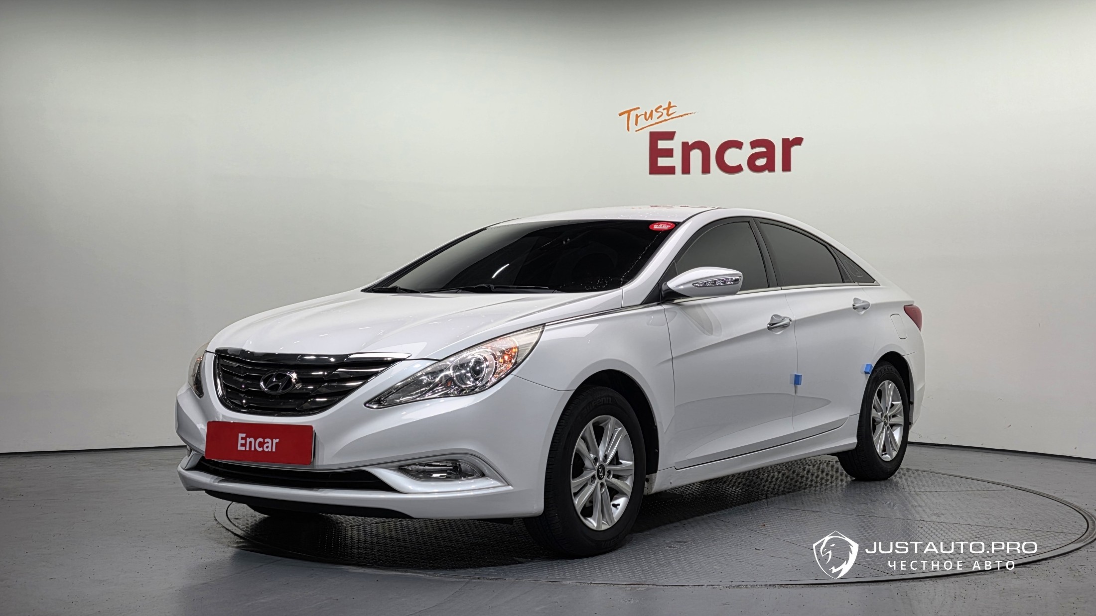 Автомобиль Hyundai Sonata