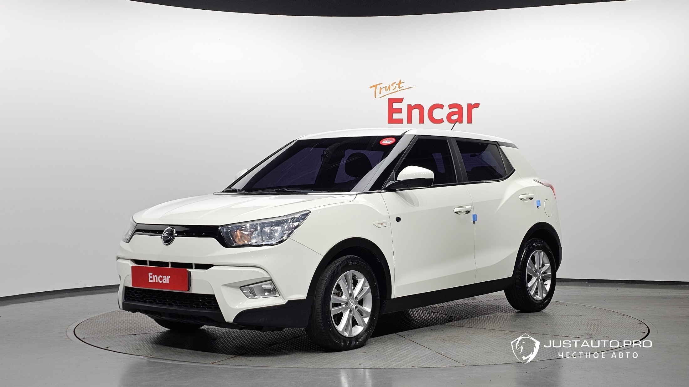 Автомобиль KG_Mobility_Ssangyong TIBOLI