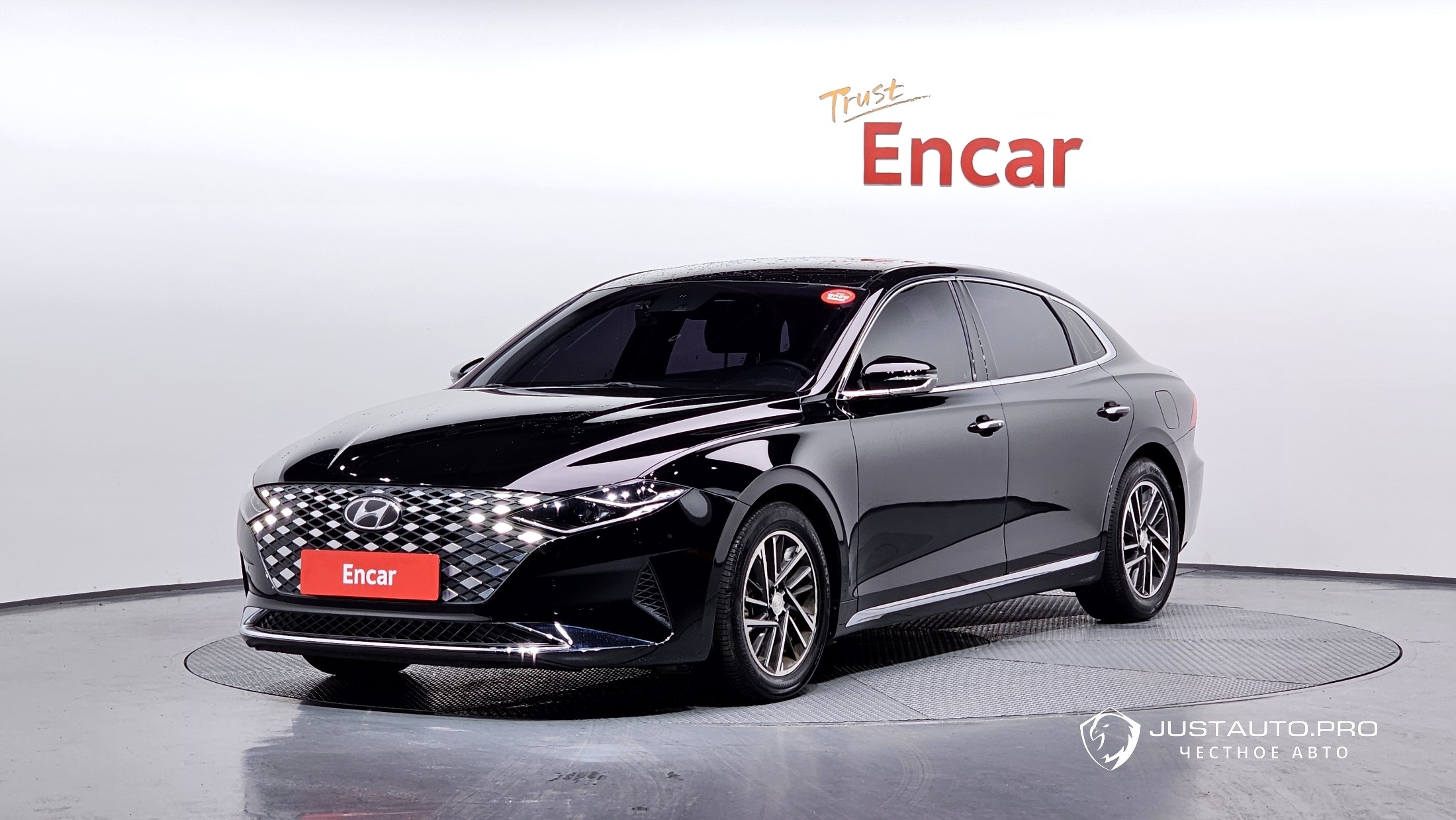 Автомобиль Hyundai Grandeur