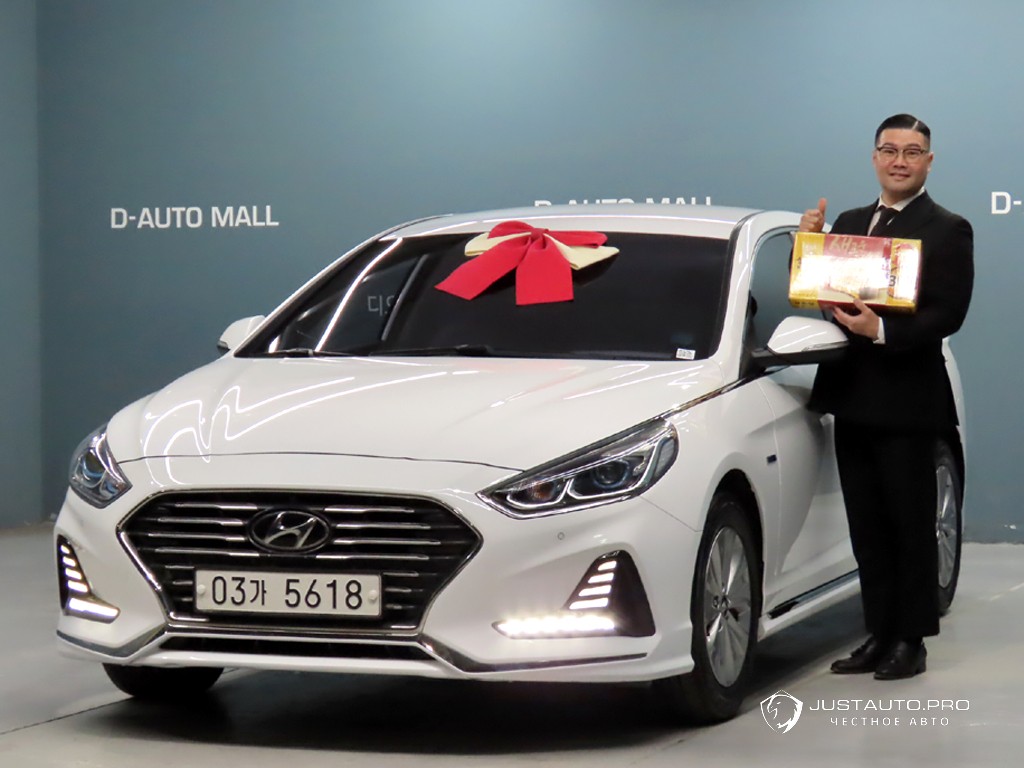 Автомобиль Hyundai Sonata